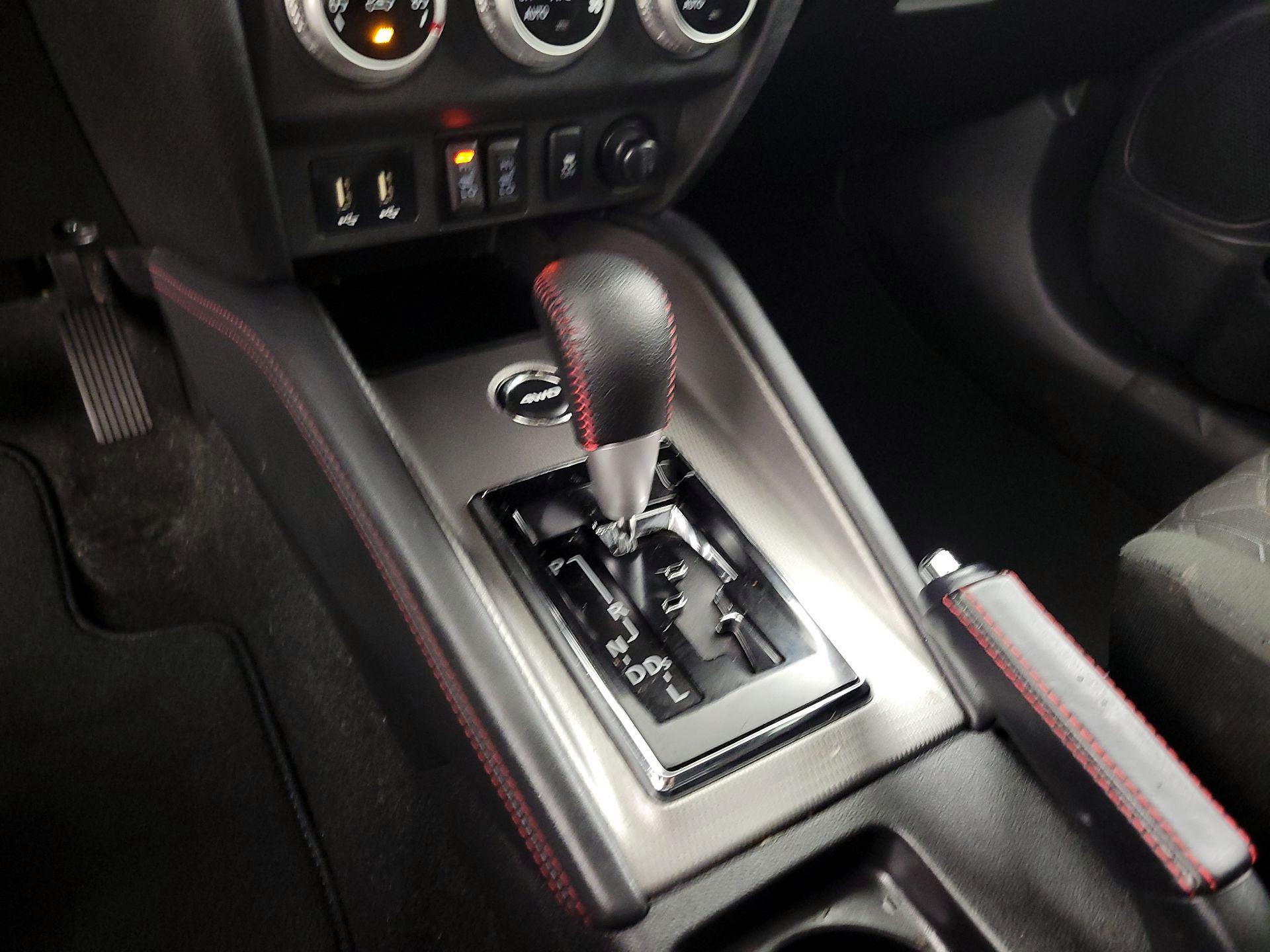 Thumbnail: 2022 Mitsubishi Outlander Sport - 17