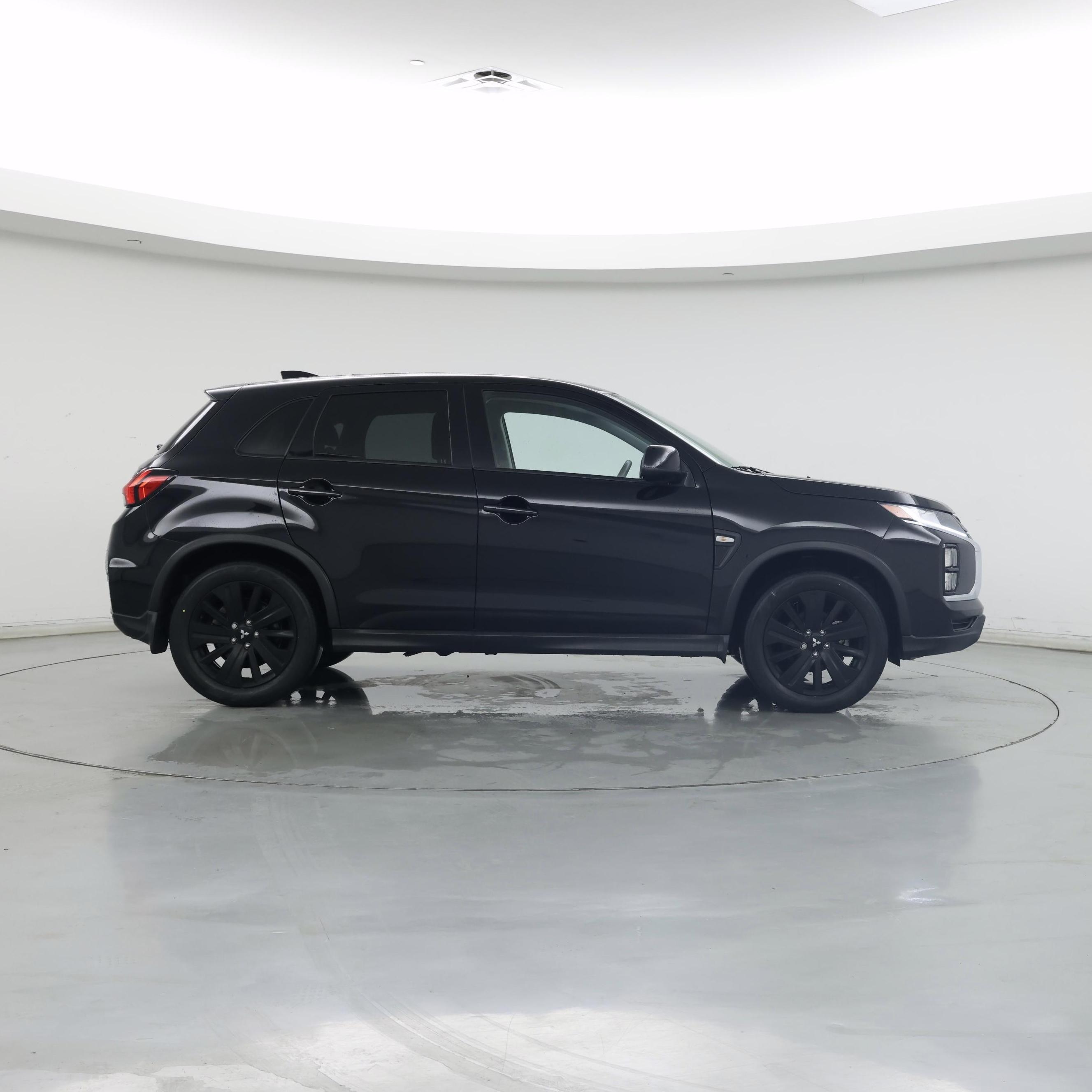 Thumbnail: 2022 Mitsubishi Outlander Sport - 7