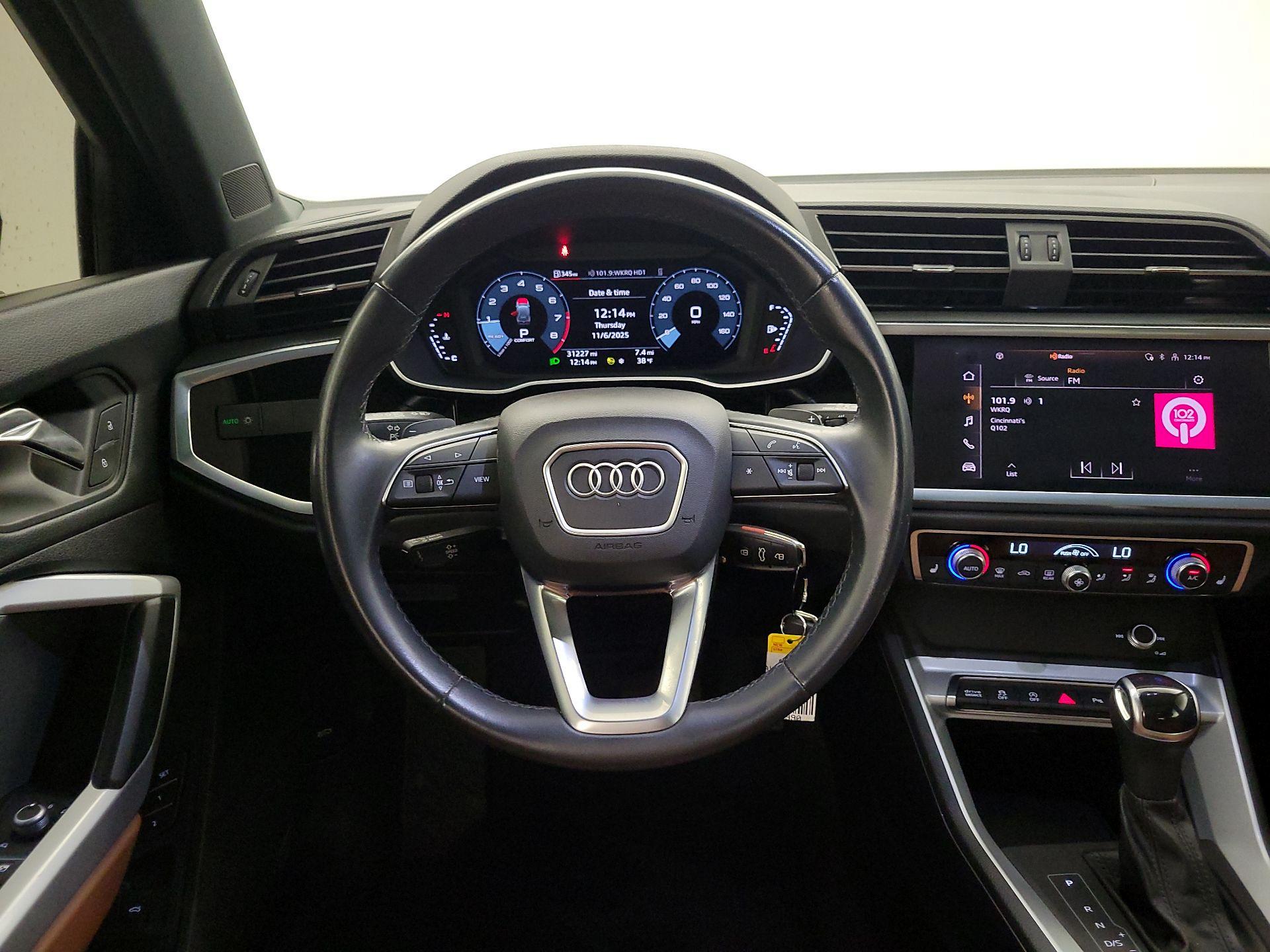 Thumbnail: 2022 Audi Q3 - 10