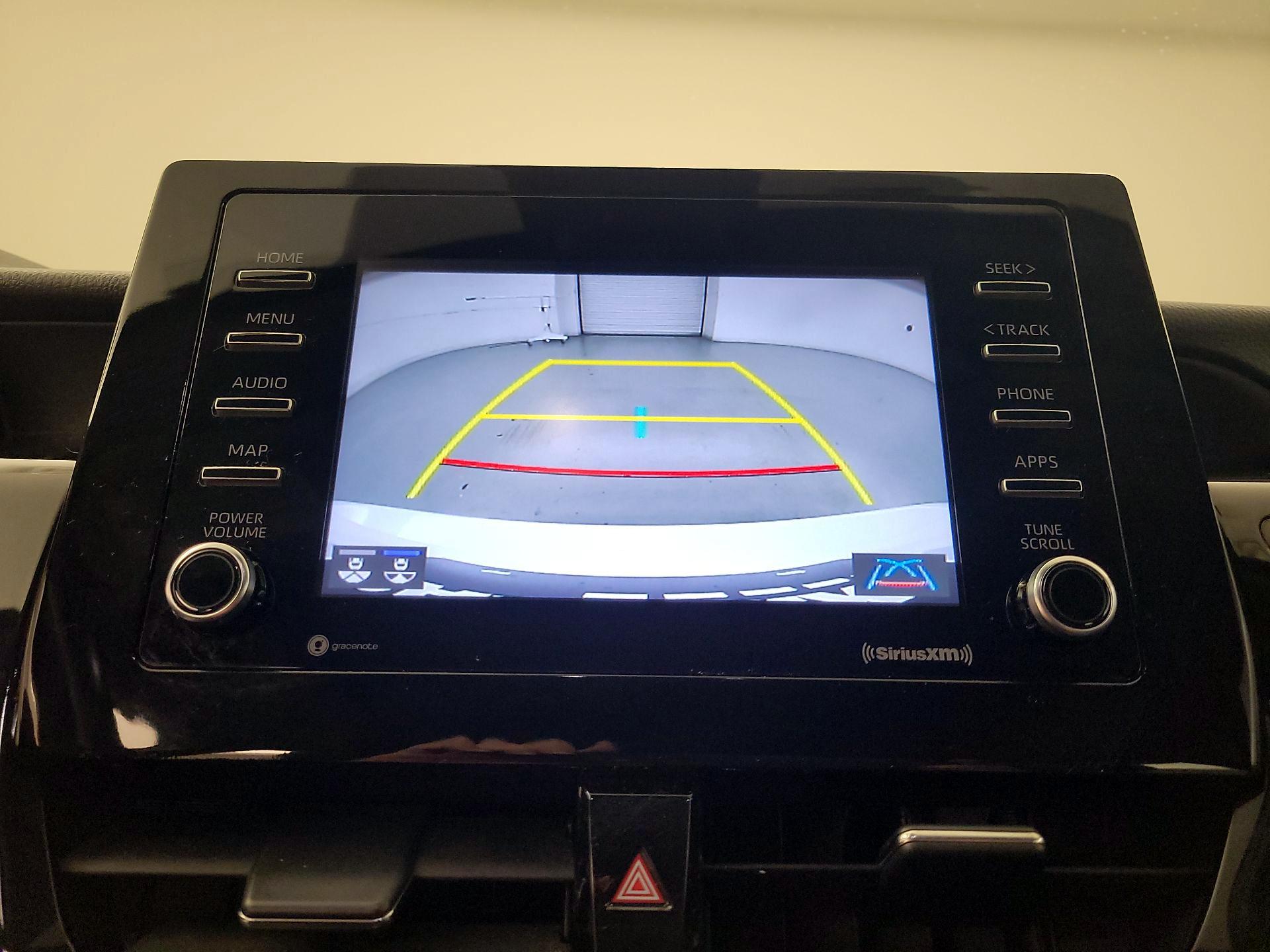 Thumbnail: 2021 Toyota Camry - 15