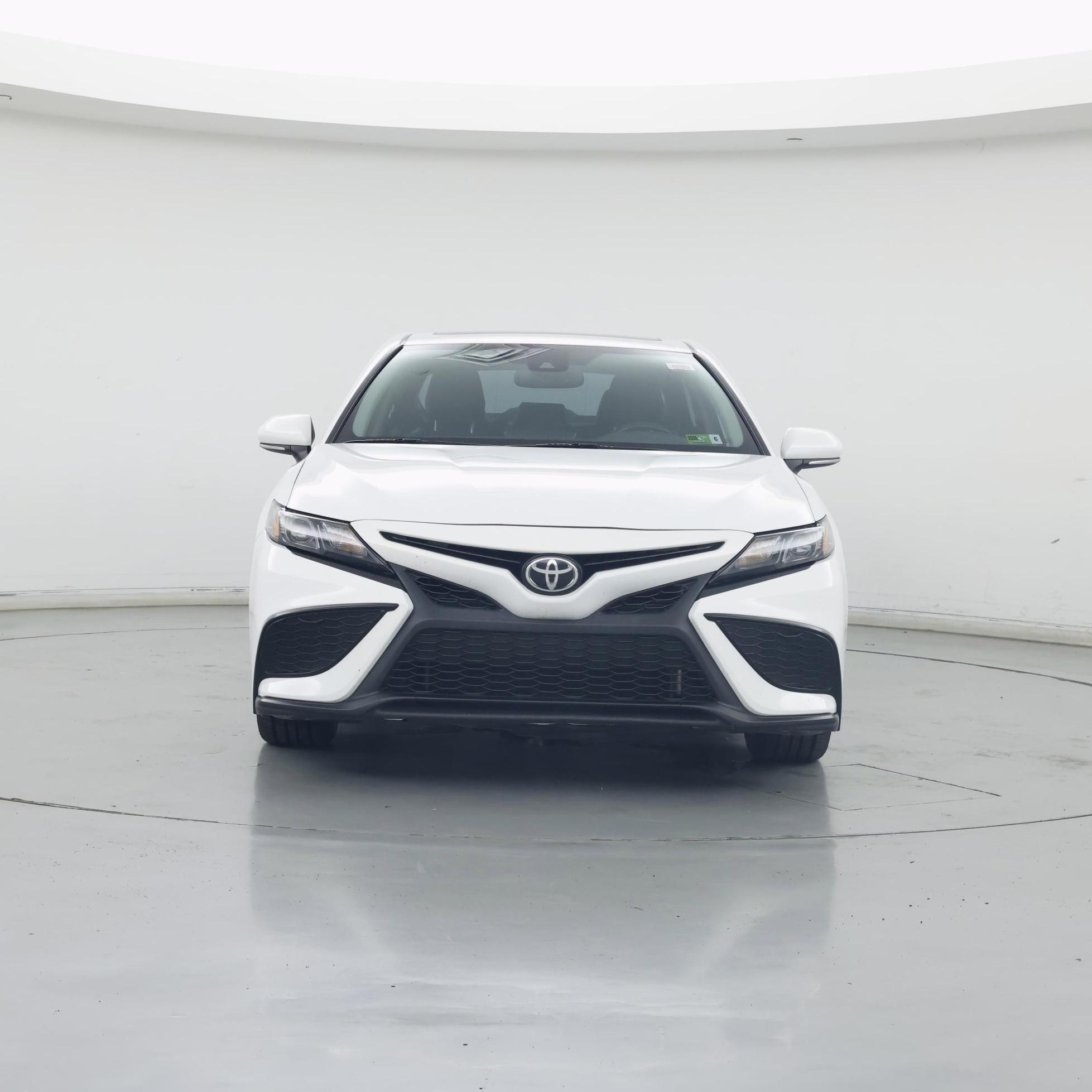 Thumbnail: 2021 Toyota Camry - 5