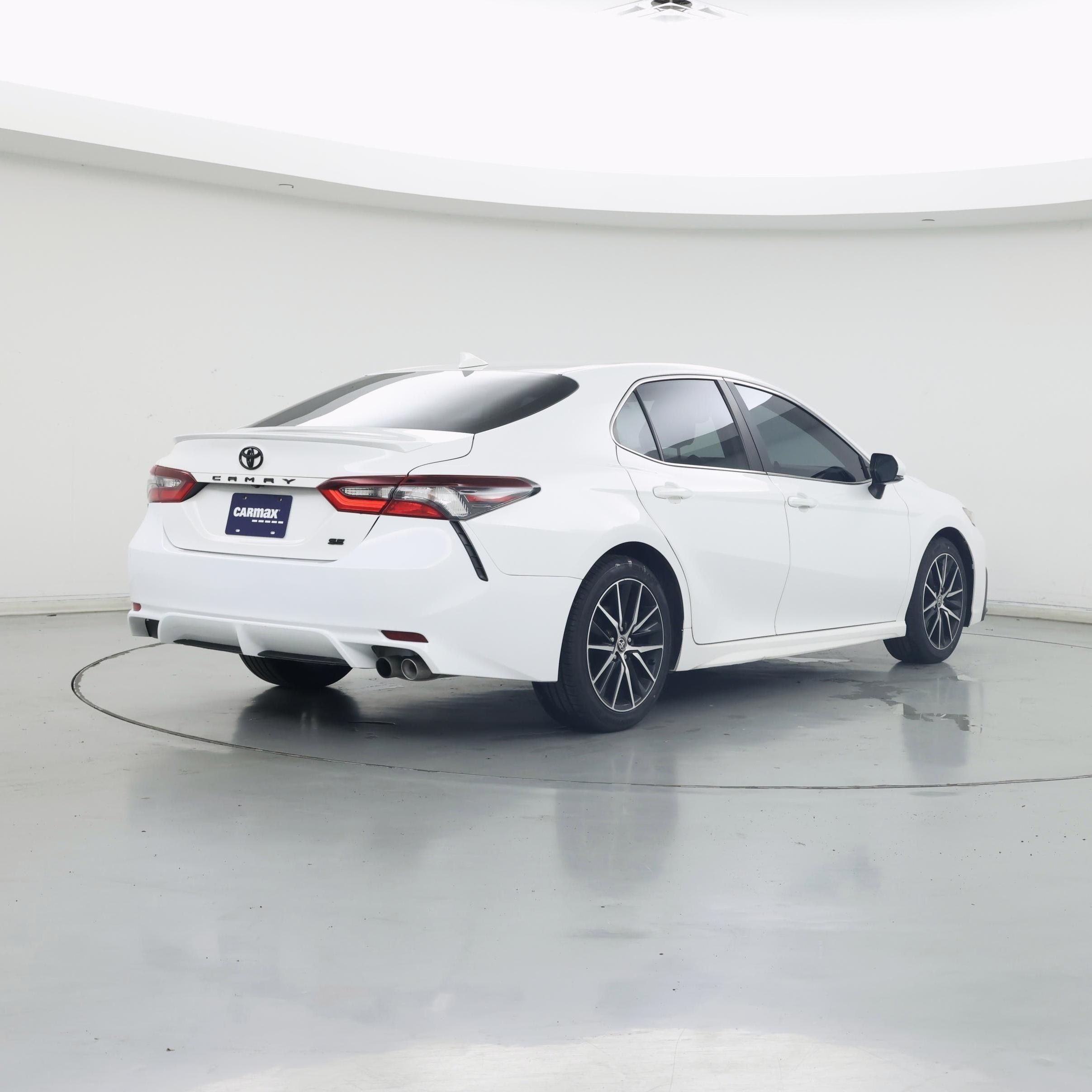 Thumbnail: 2021 Toyota Camry - 8