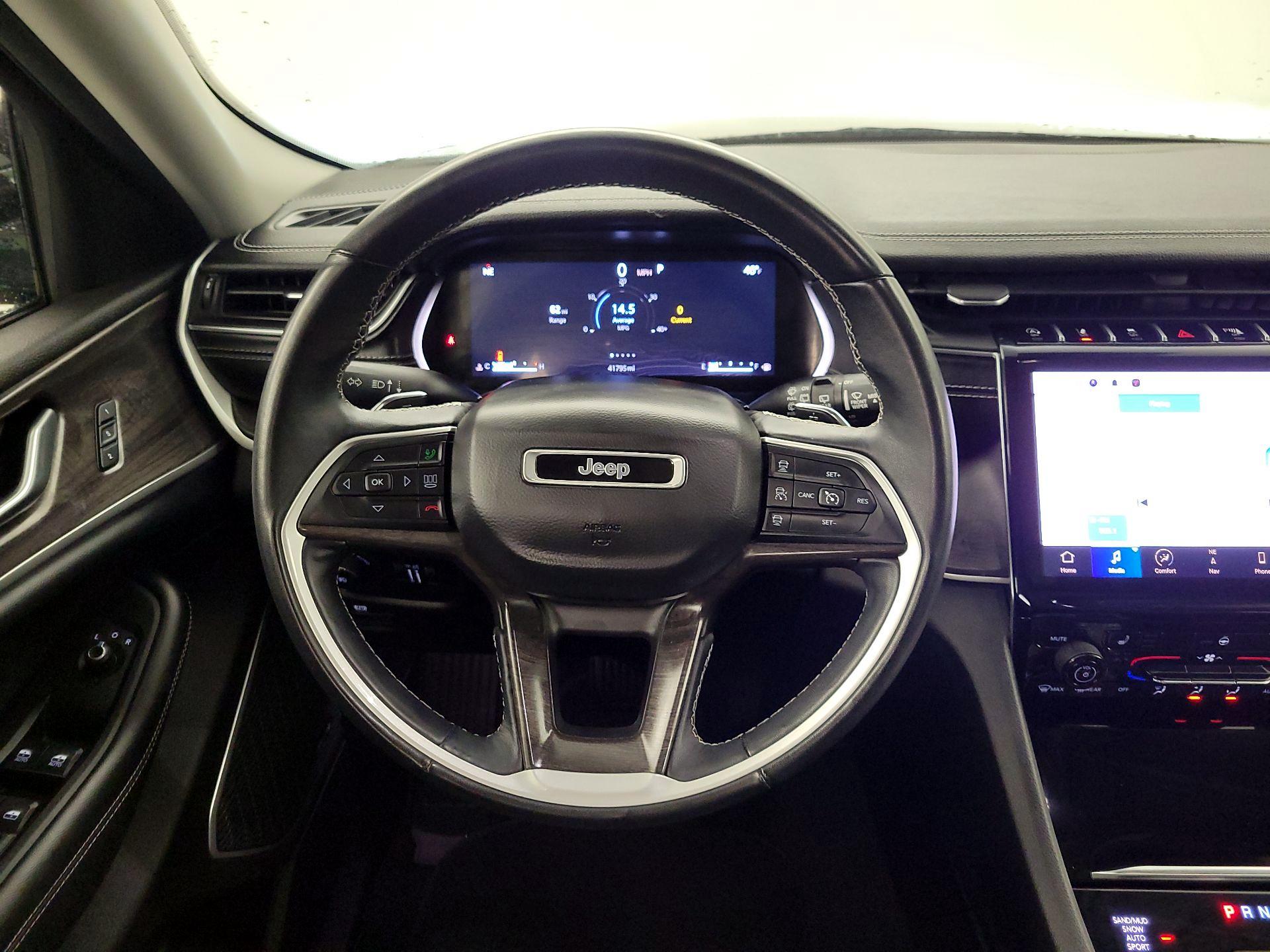 Thumbnail: 2022 Jeep Grand Cherokee L - 10