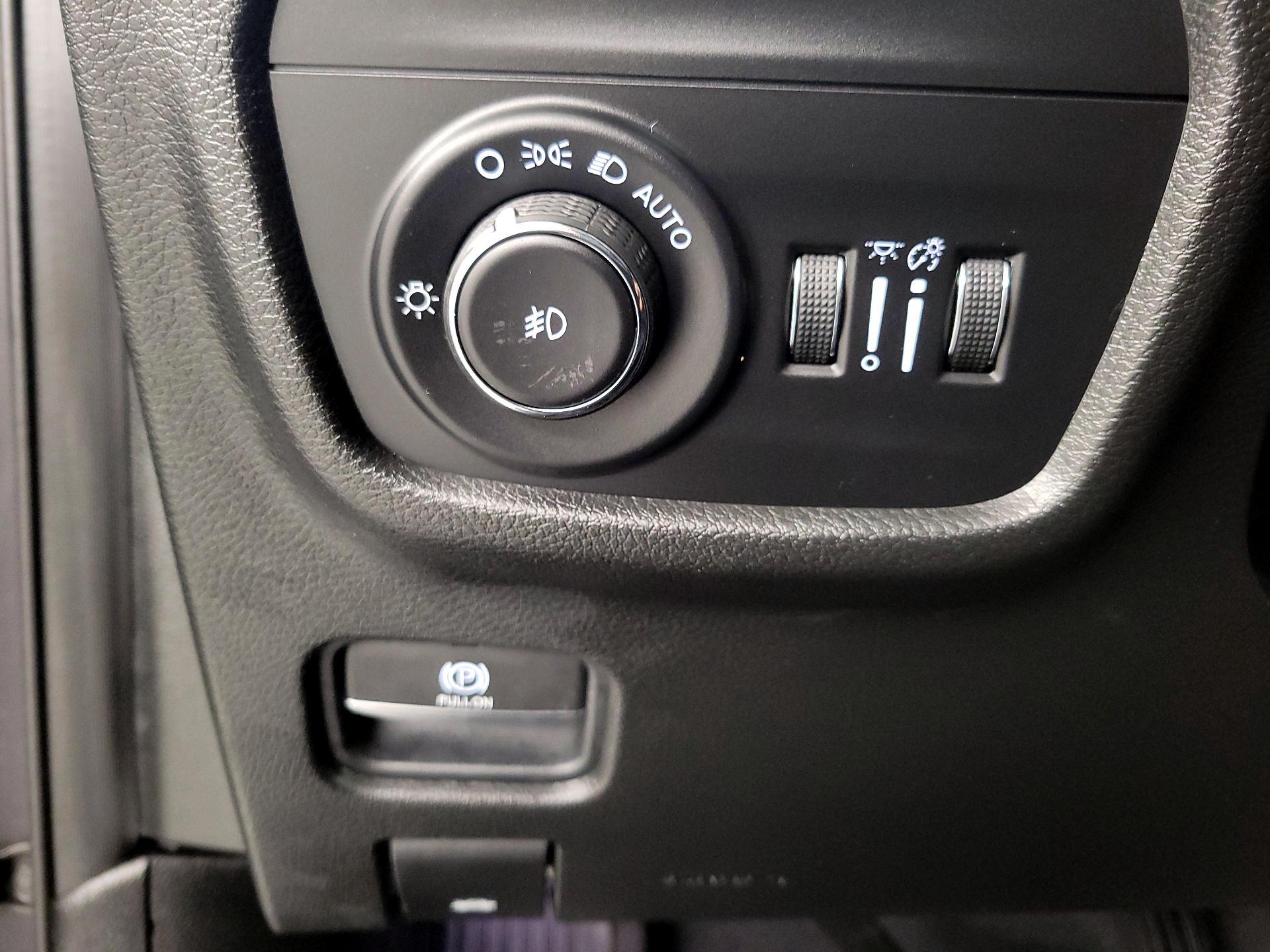 Thumbnail: 2022 Jeep Grand Cherokee L - 13