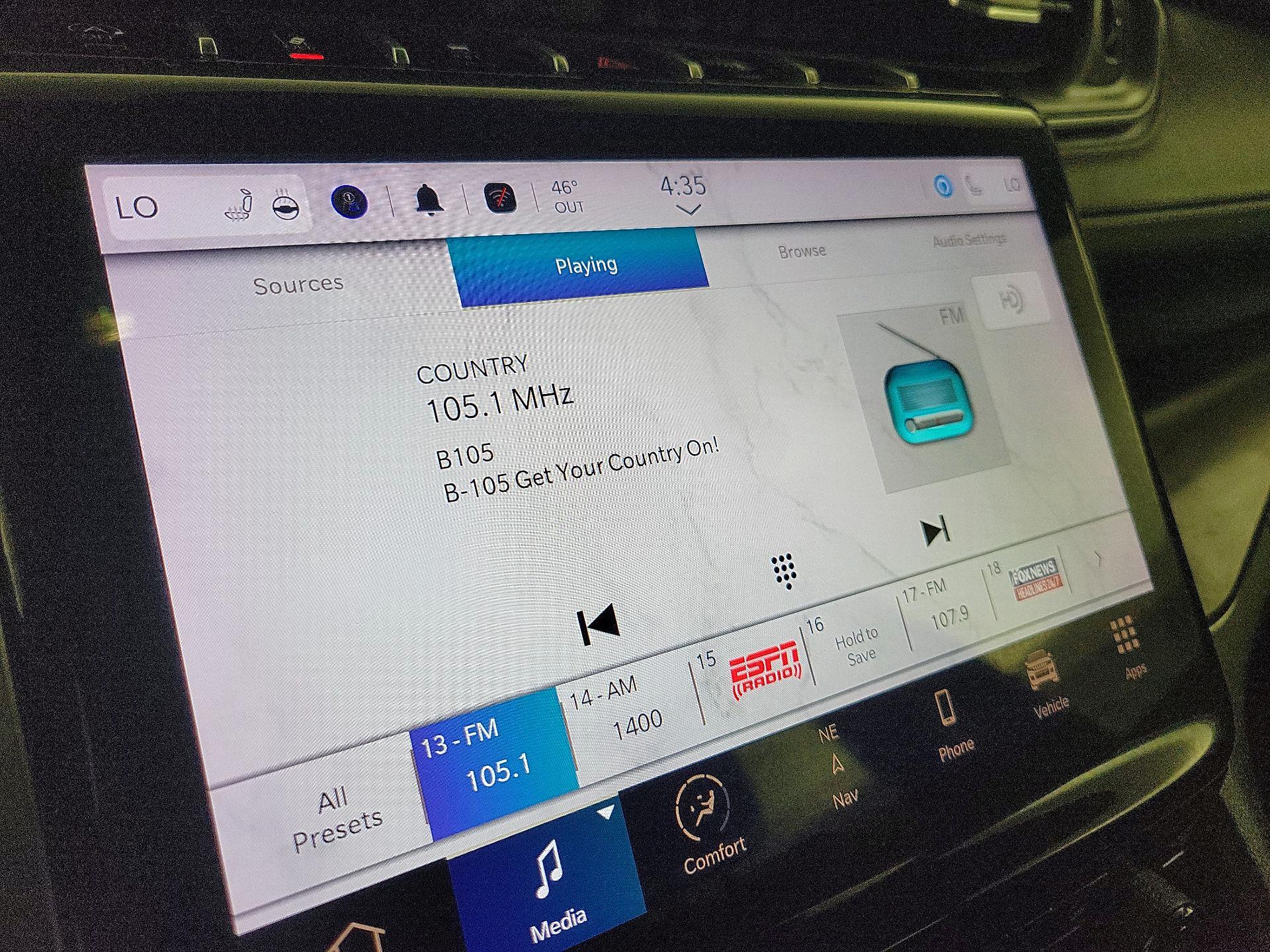 Thumbnail: 2022 Jeep Grand Cherokee L - 16