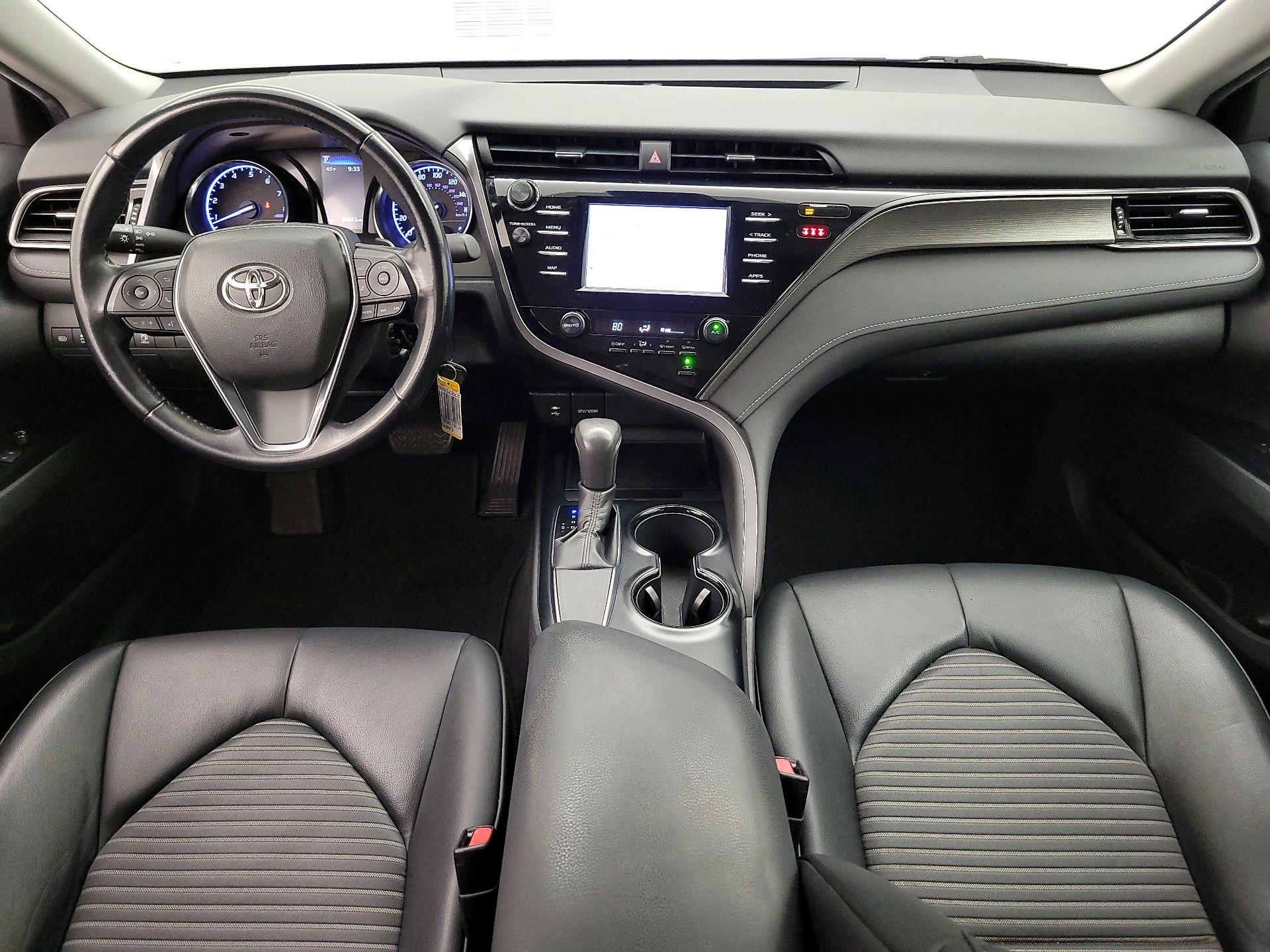 Thumbnail: 2019 Toyota Camry - 9