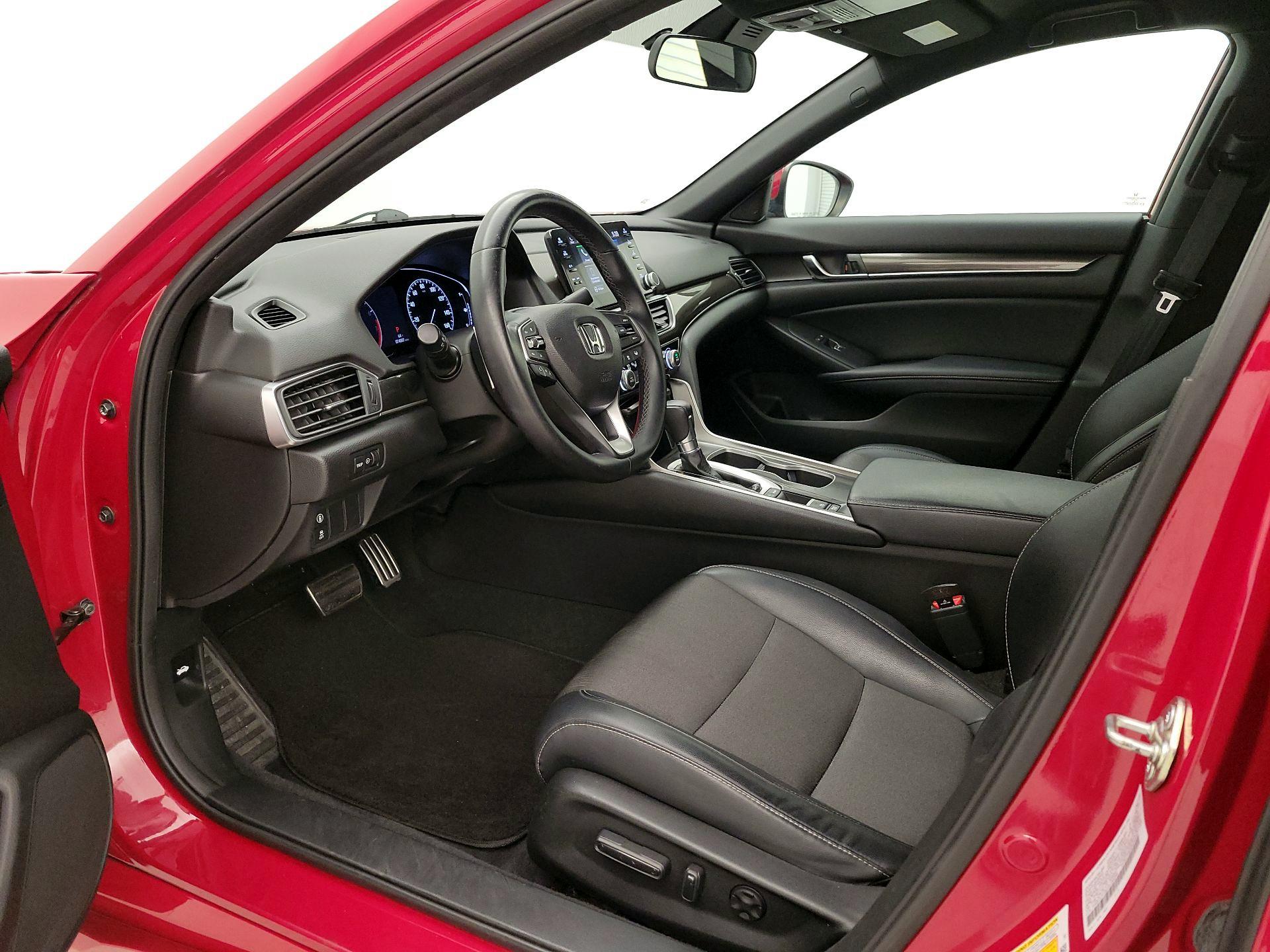 Thumbnail: 2018 Honda Accord - 11