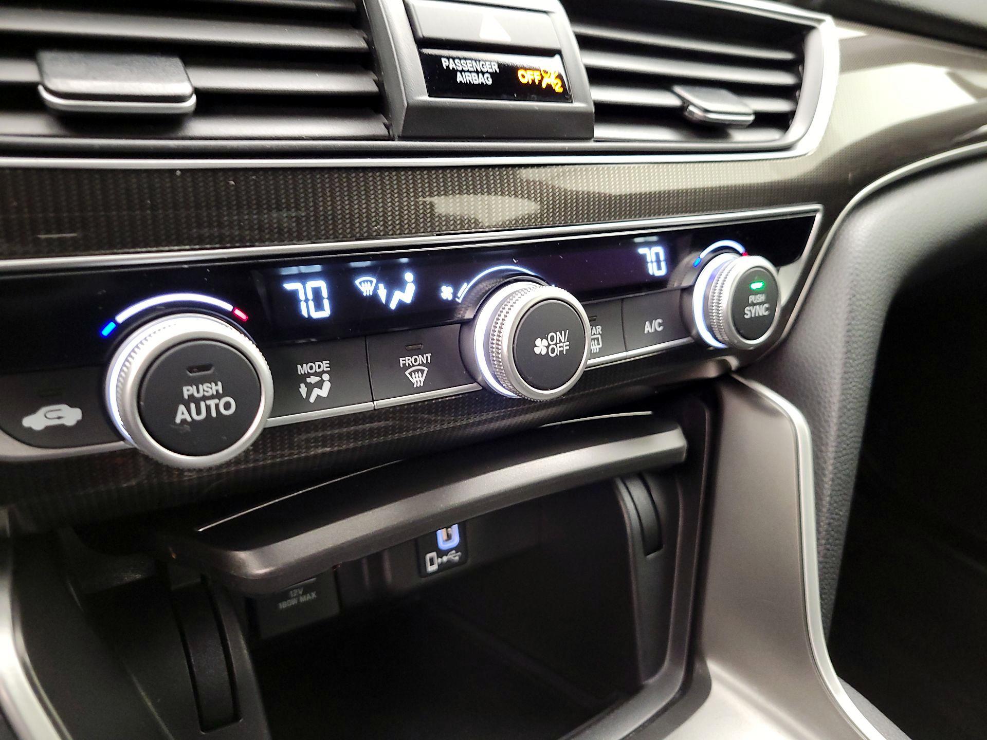 Thumbnail: 2018 Honda Accord - 16