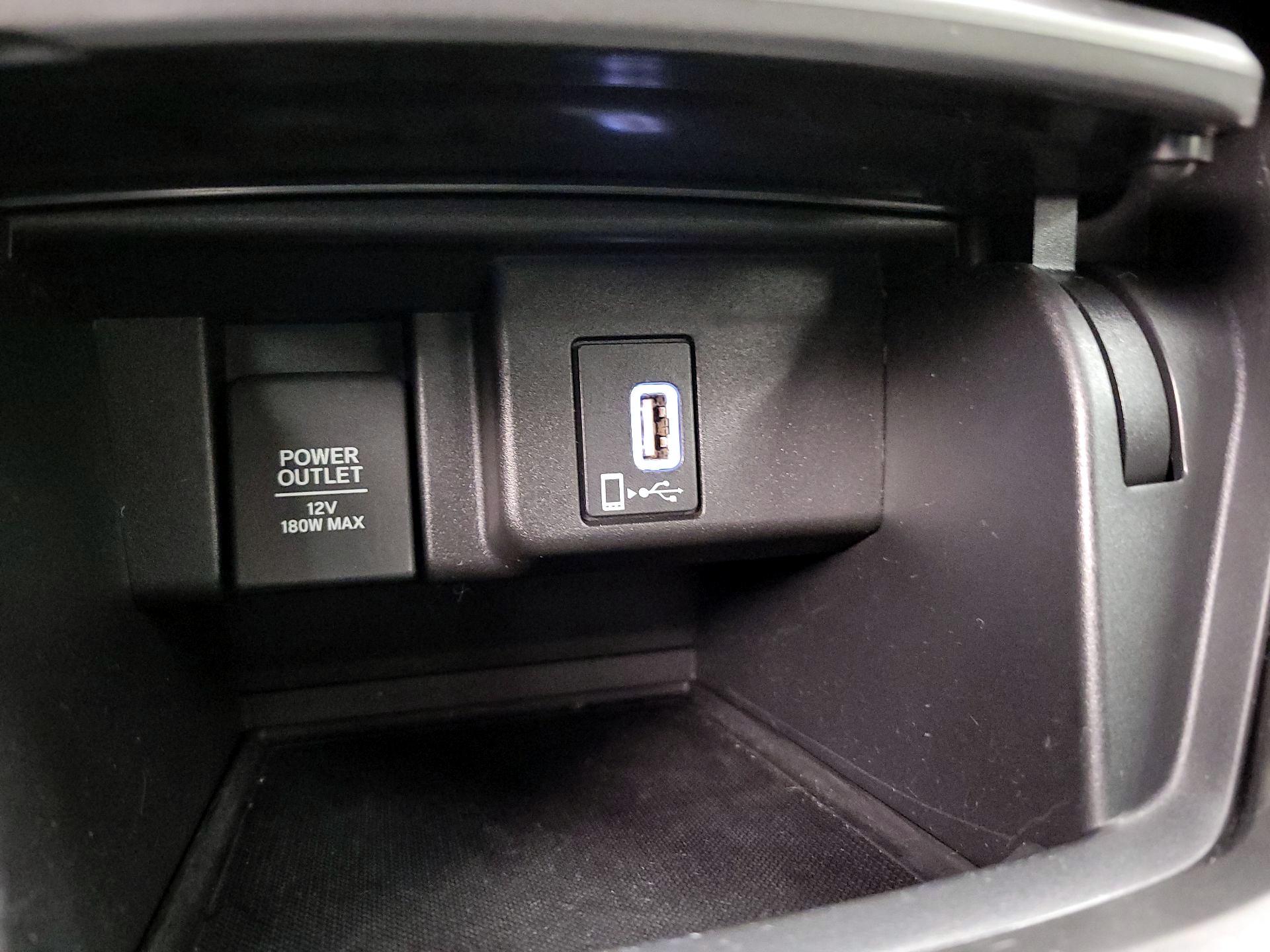 Thumbnail: 2018 Honda Accord - 18