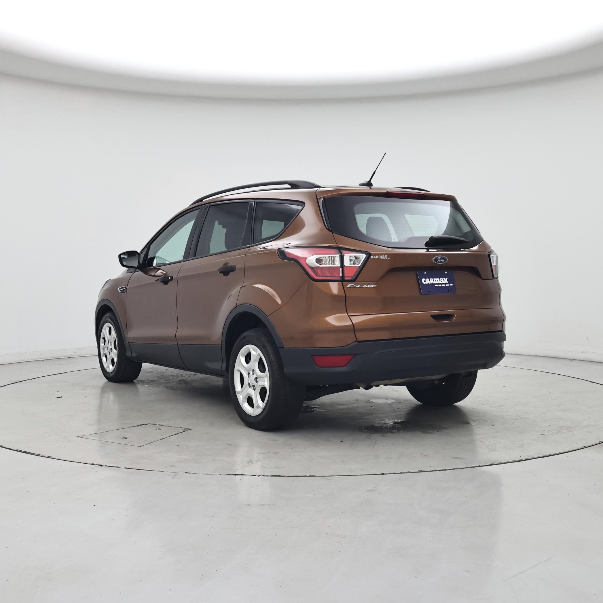 Thumbnail: 2017 Ford Escape - 2