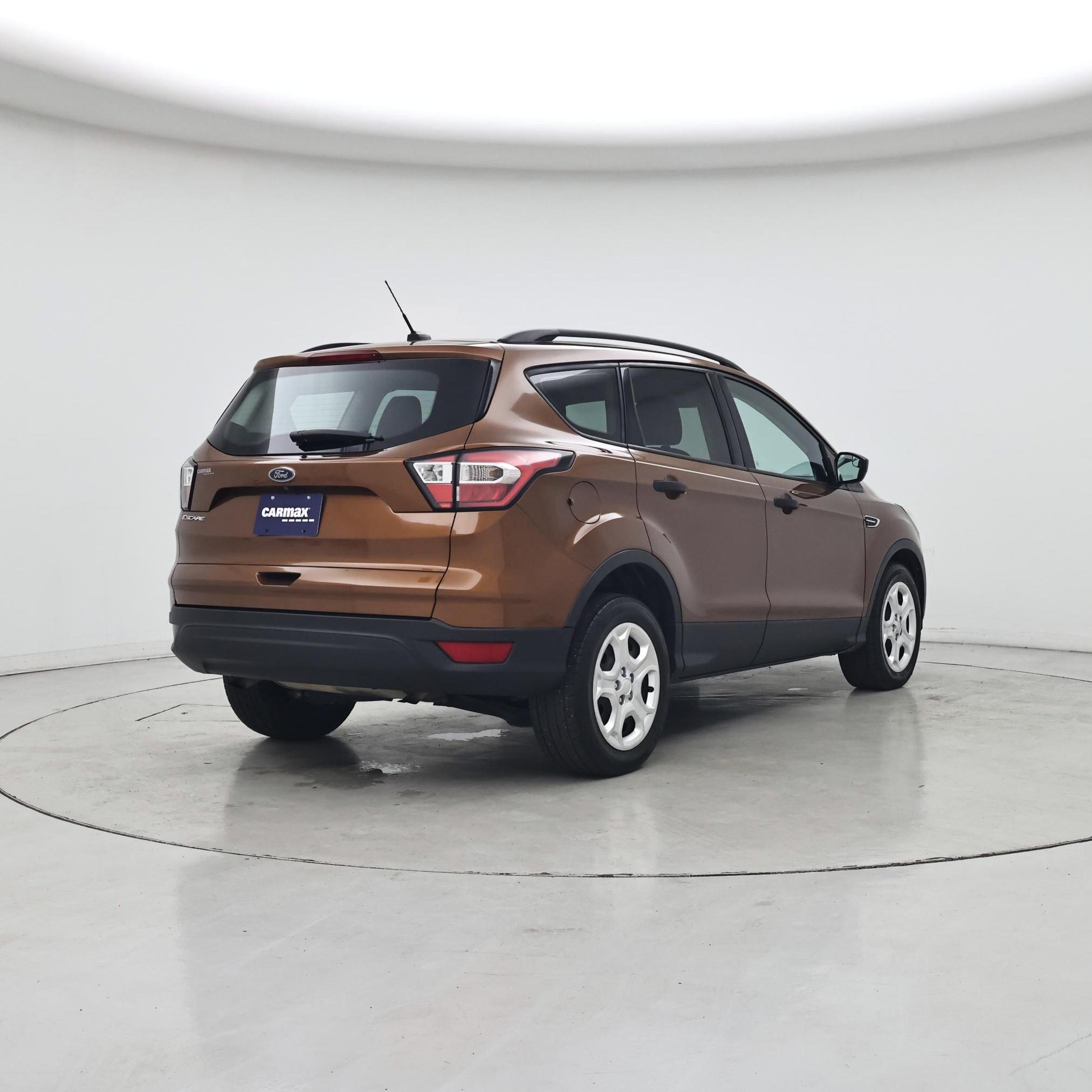 Thumbnail: 2017 Ford Escape - 8