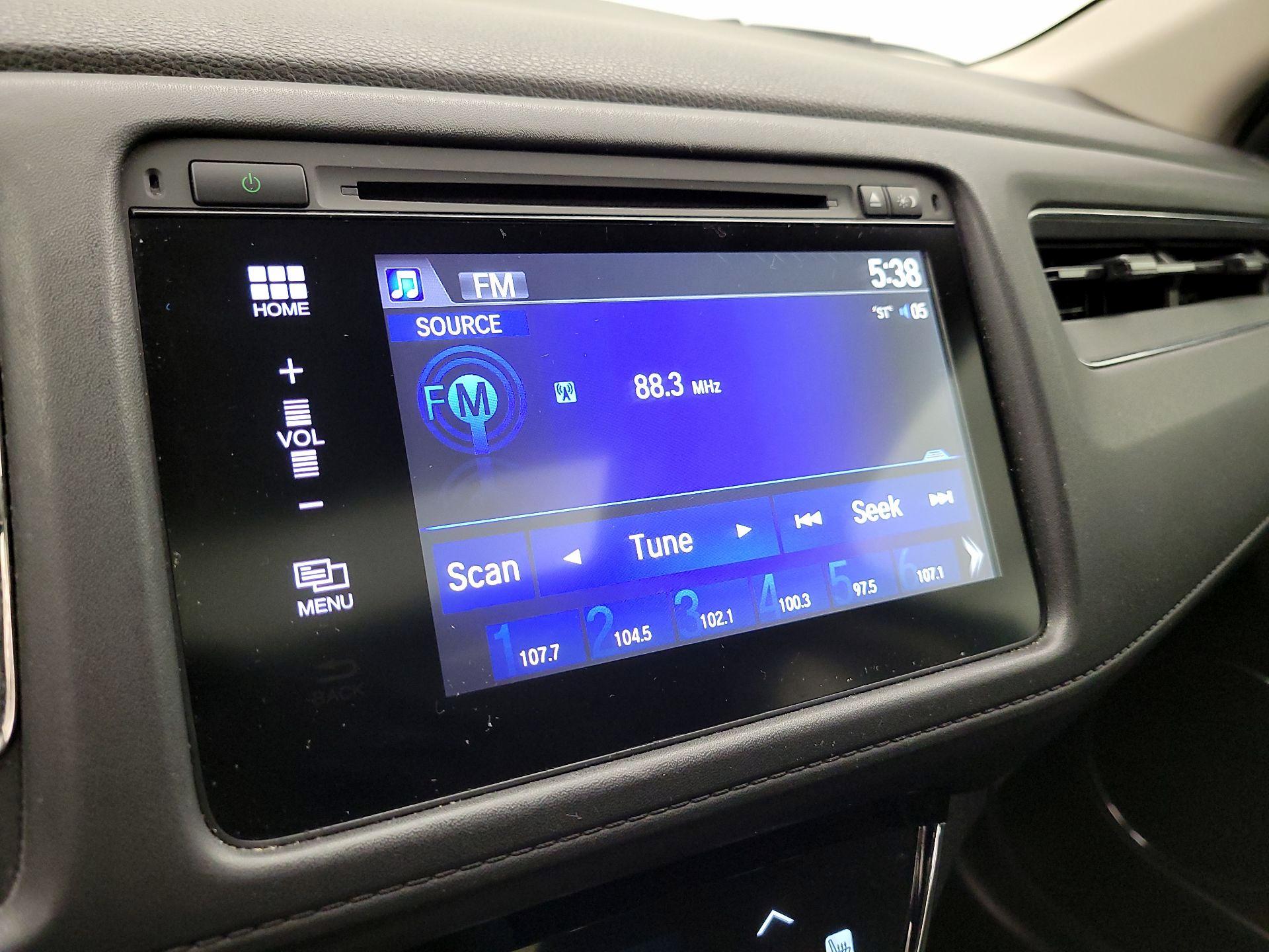 Thumbnail: 2016 Honda HR-V - 15