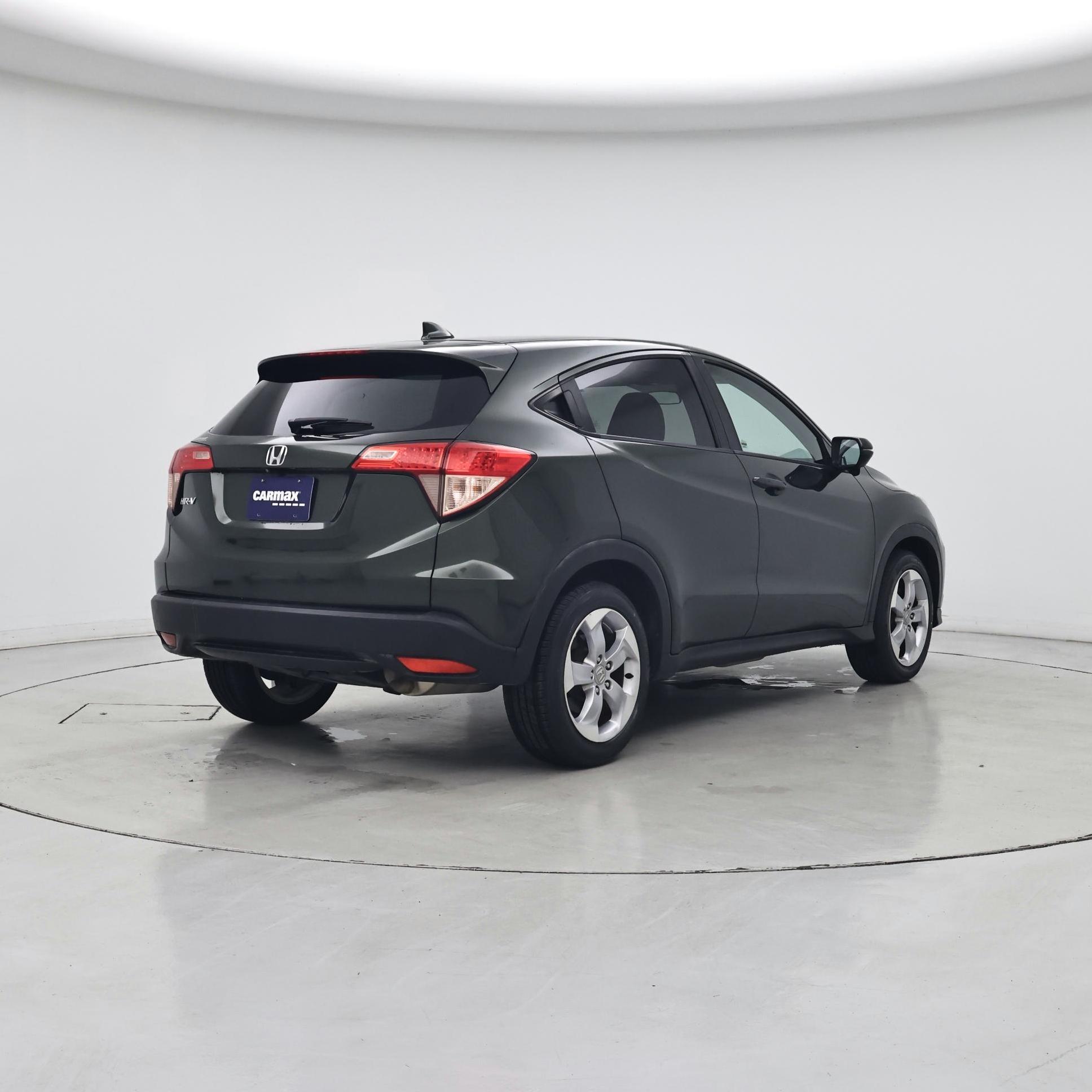 Thumbnail: 2016 Honda HR-V - 8