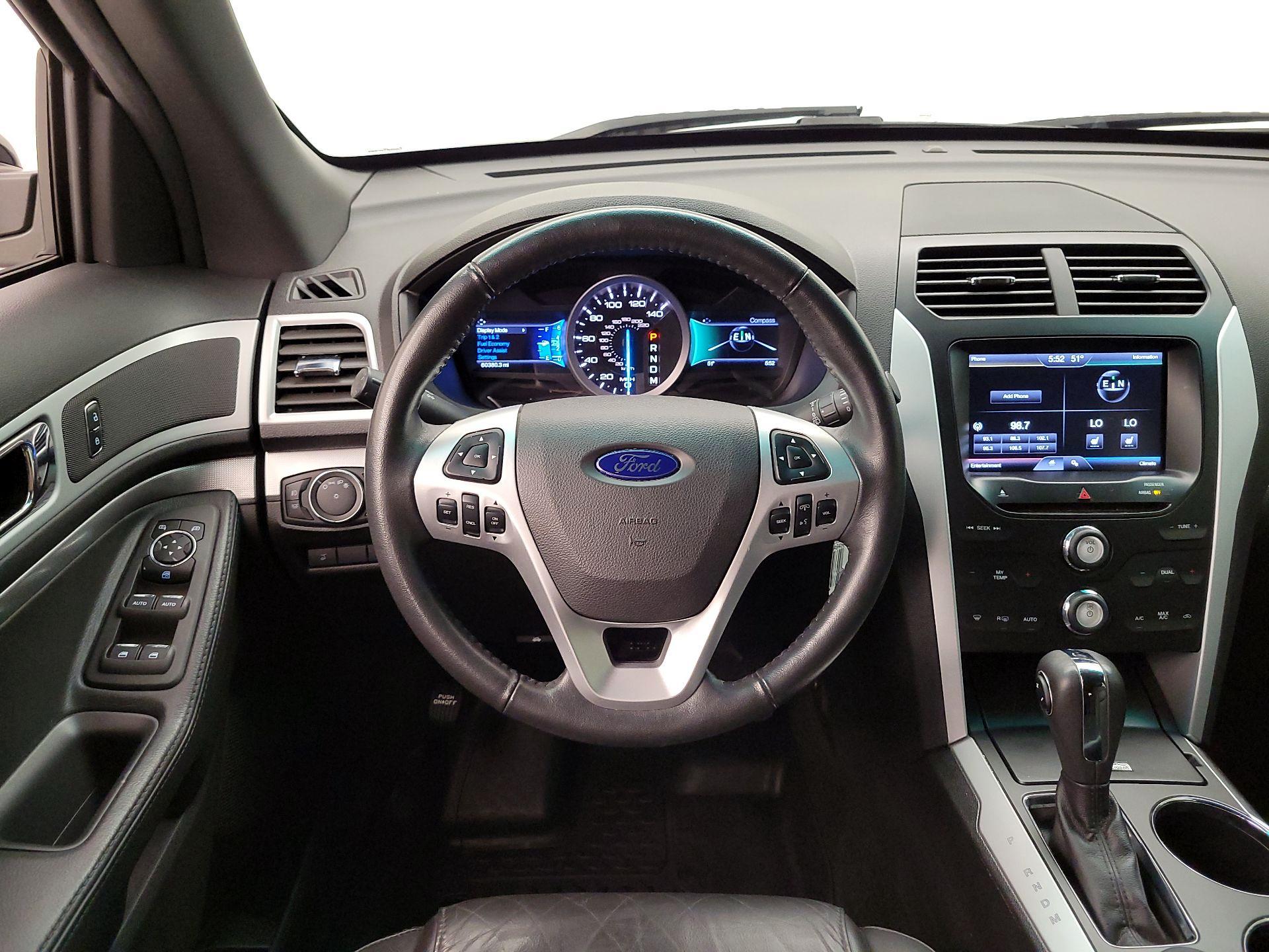 Thumbnail: 2014 Ford Explorer - 10