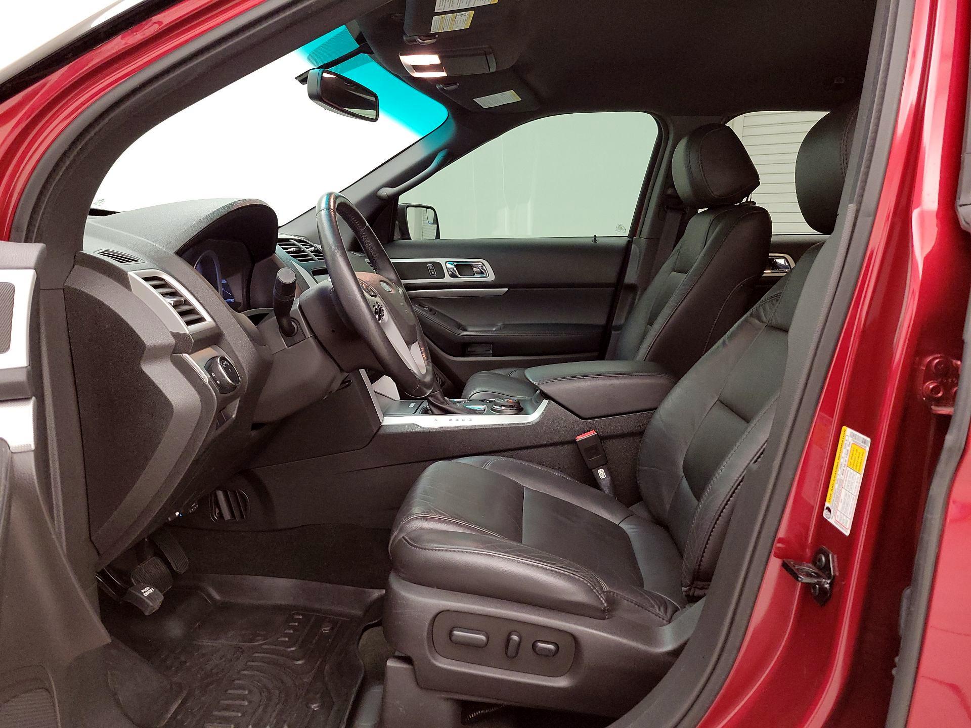 Thumbnail: 2014 Ford Explorer - 11