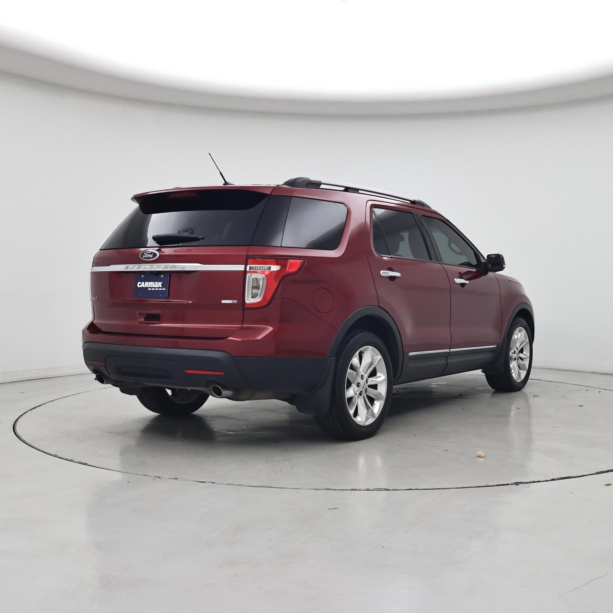 Thumbnail: 2014 Ford Explorer - 8