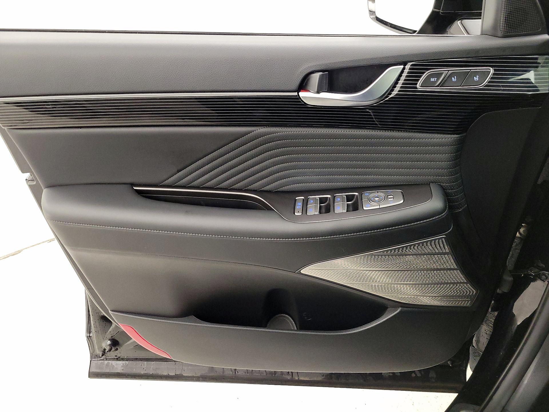 Thumbnail: 2024 Hyundai Palisade - 12