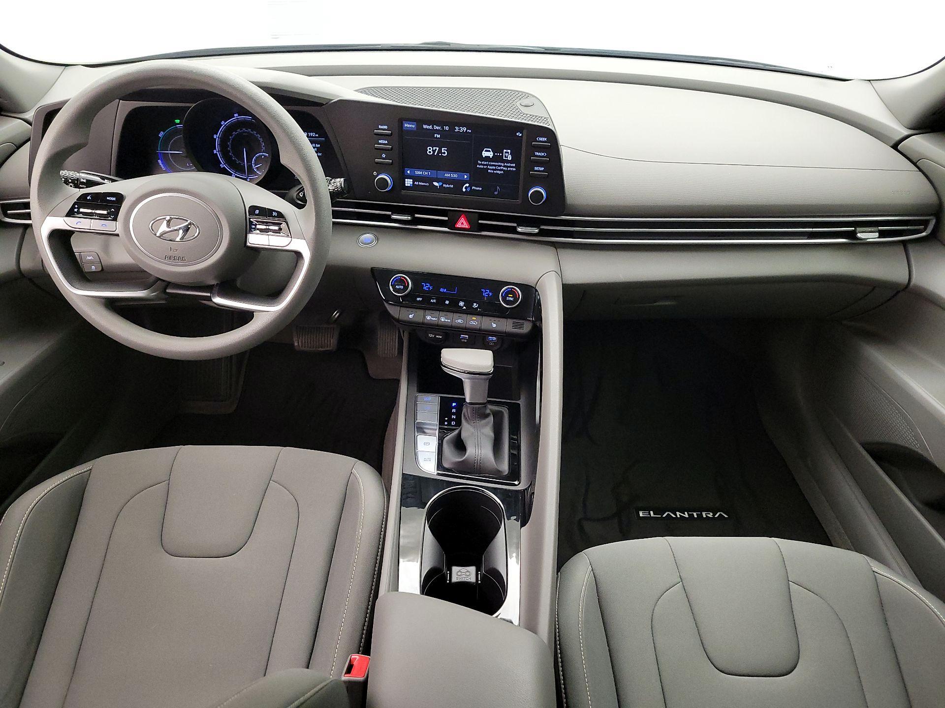 Thumbnail: 2023 Hyundai Elantra - 9