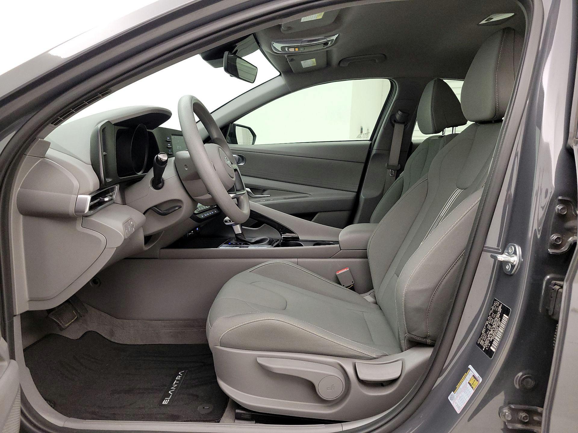 Thumbnail: 2023 Hyundai Elantra - 11