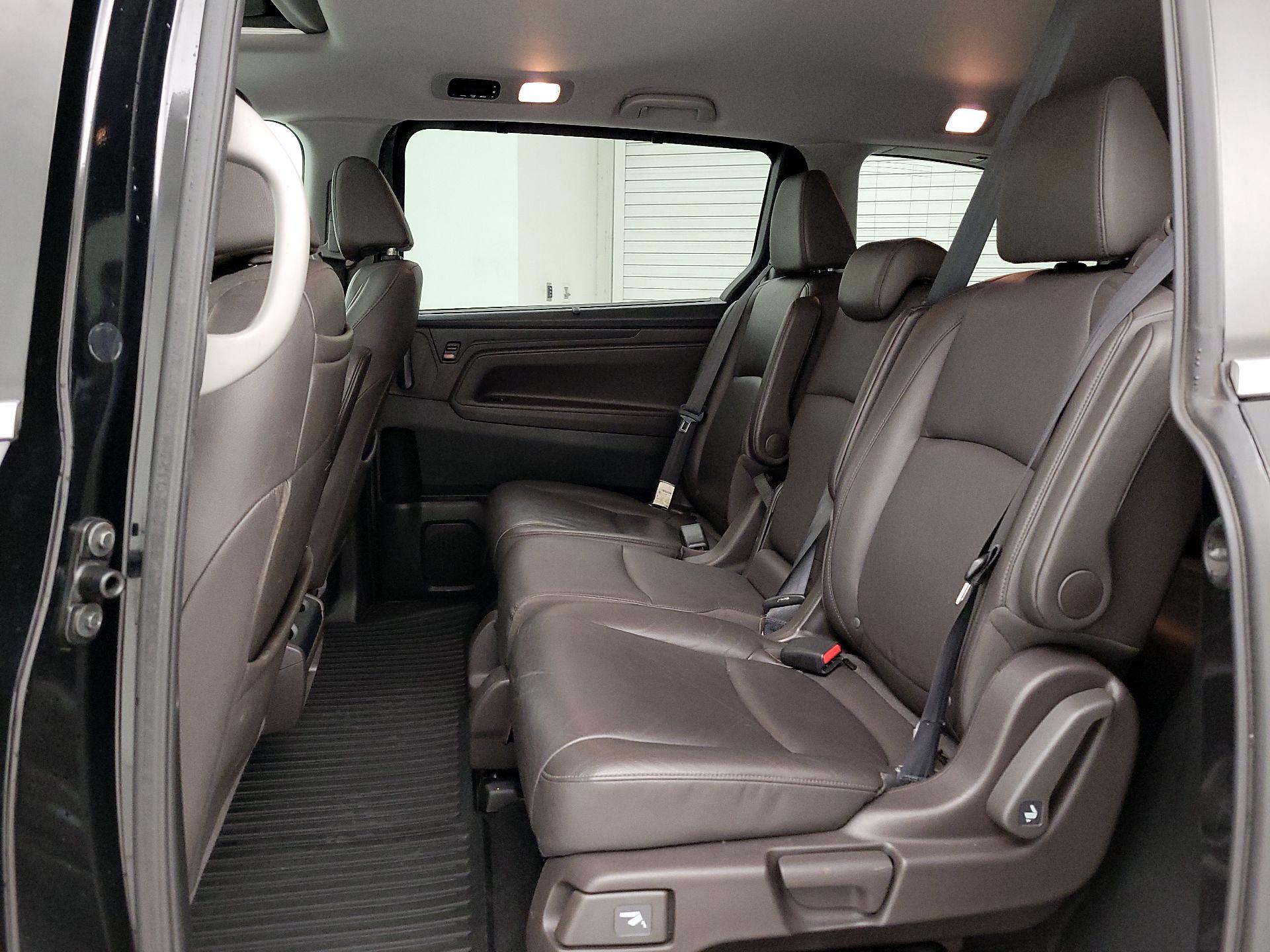 Thumbnail: 2018 Honda Odyssey - 20