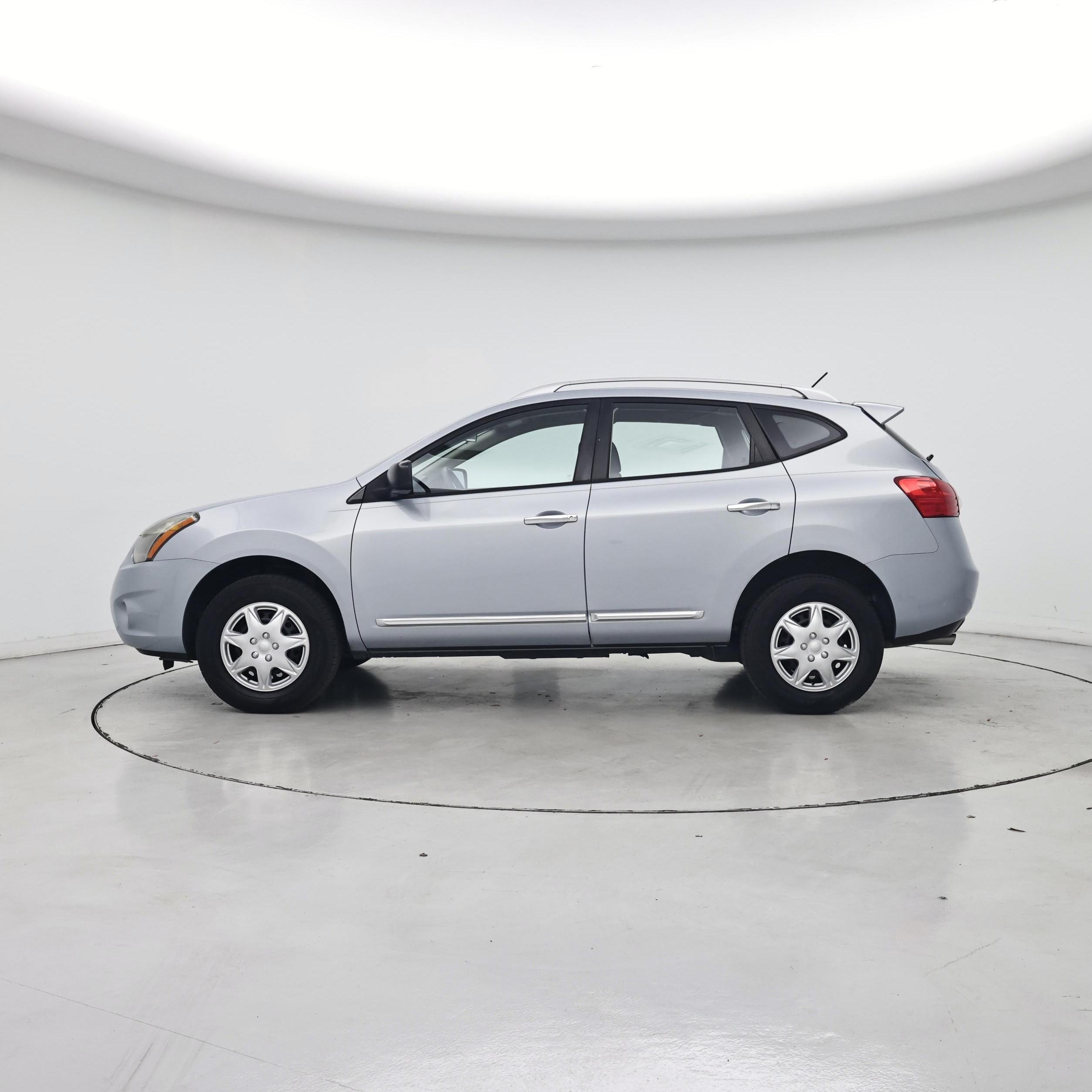 Thumbnail: 2015 Nissan Rogue - 3