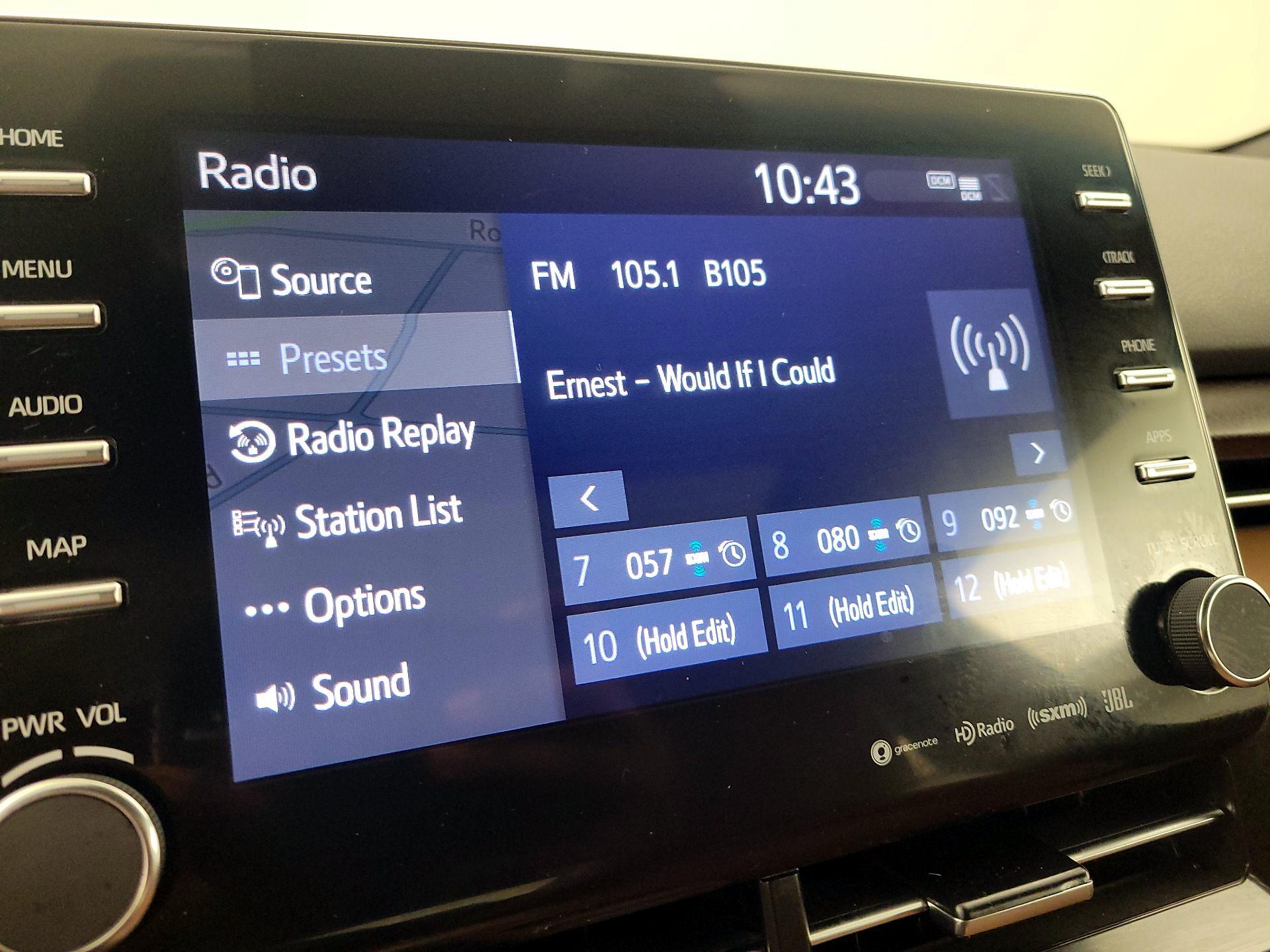 Thumbnail: 2022 Toyota Avalon - 16