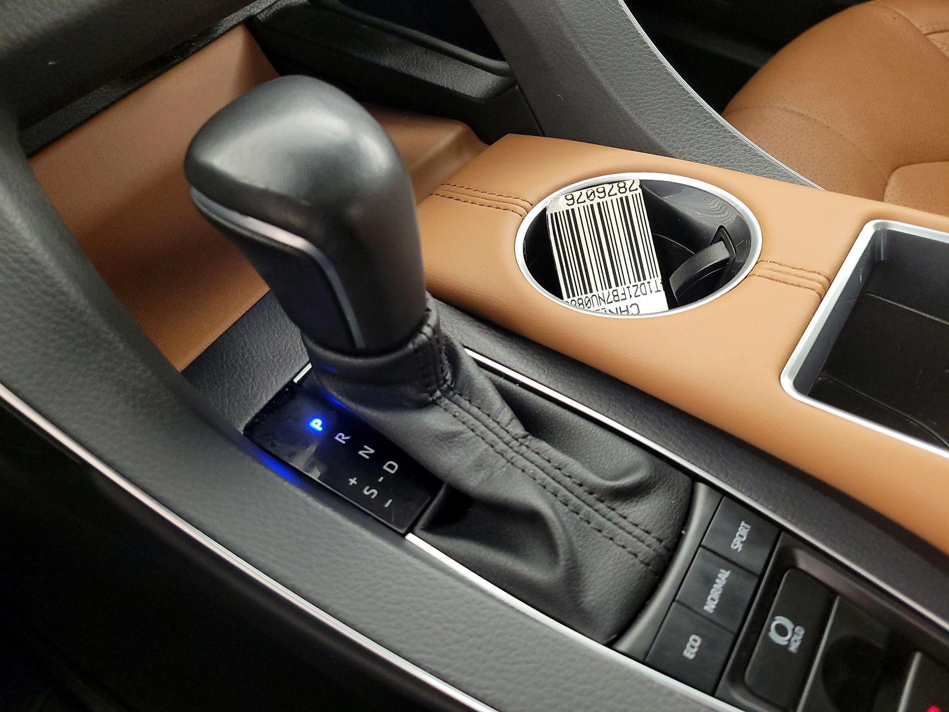 Thumbnail: 2022 Toyota Avalon - 18