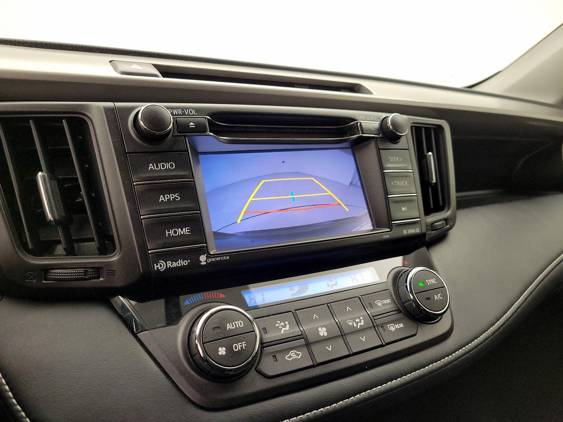 Thumbnail: 2016 Toyota RAV4 - 14