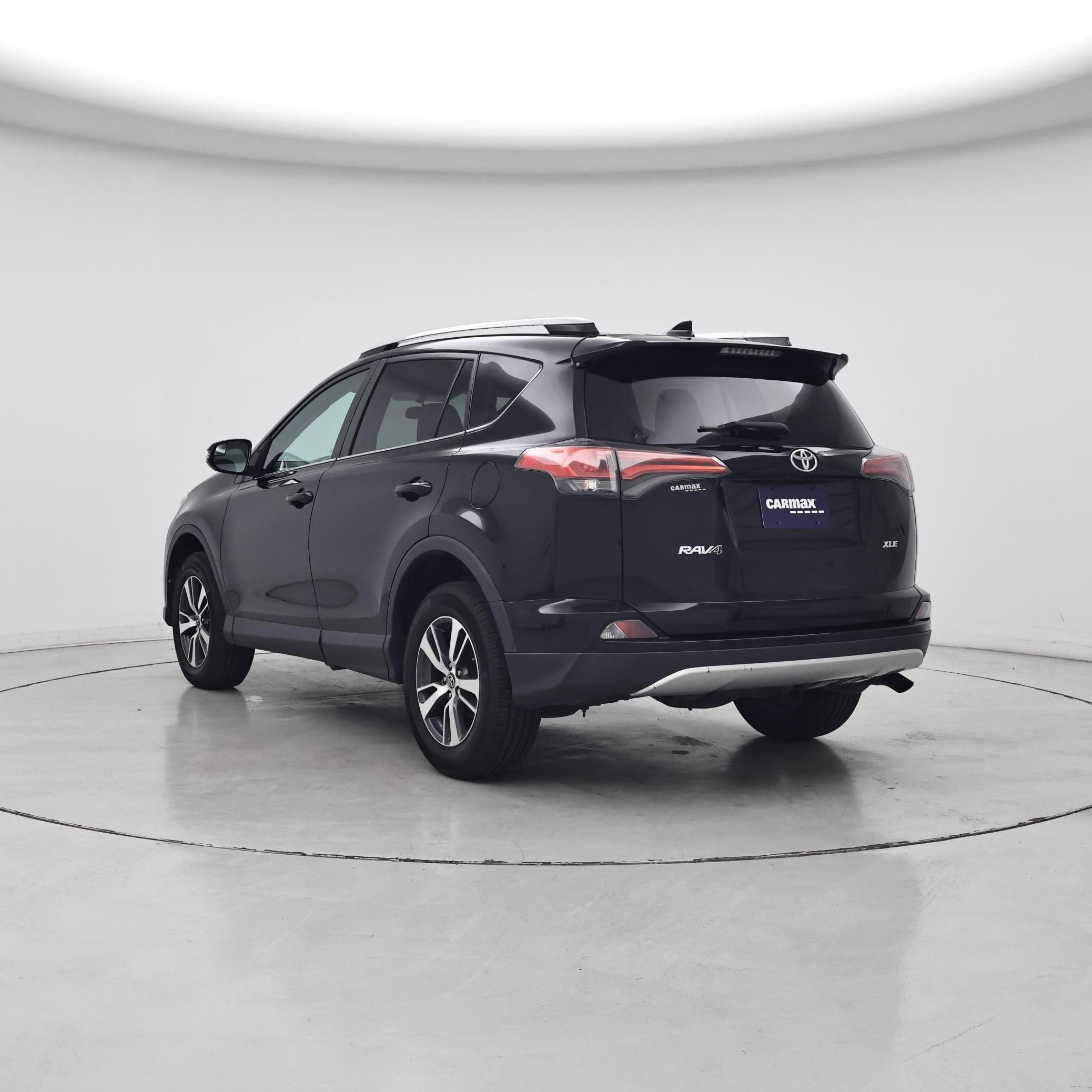 Thumbnail: 2016 Toyota RAV4 - 2