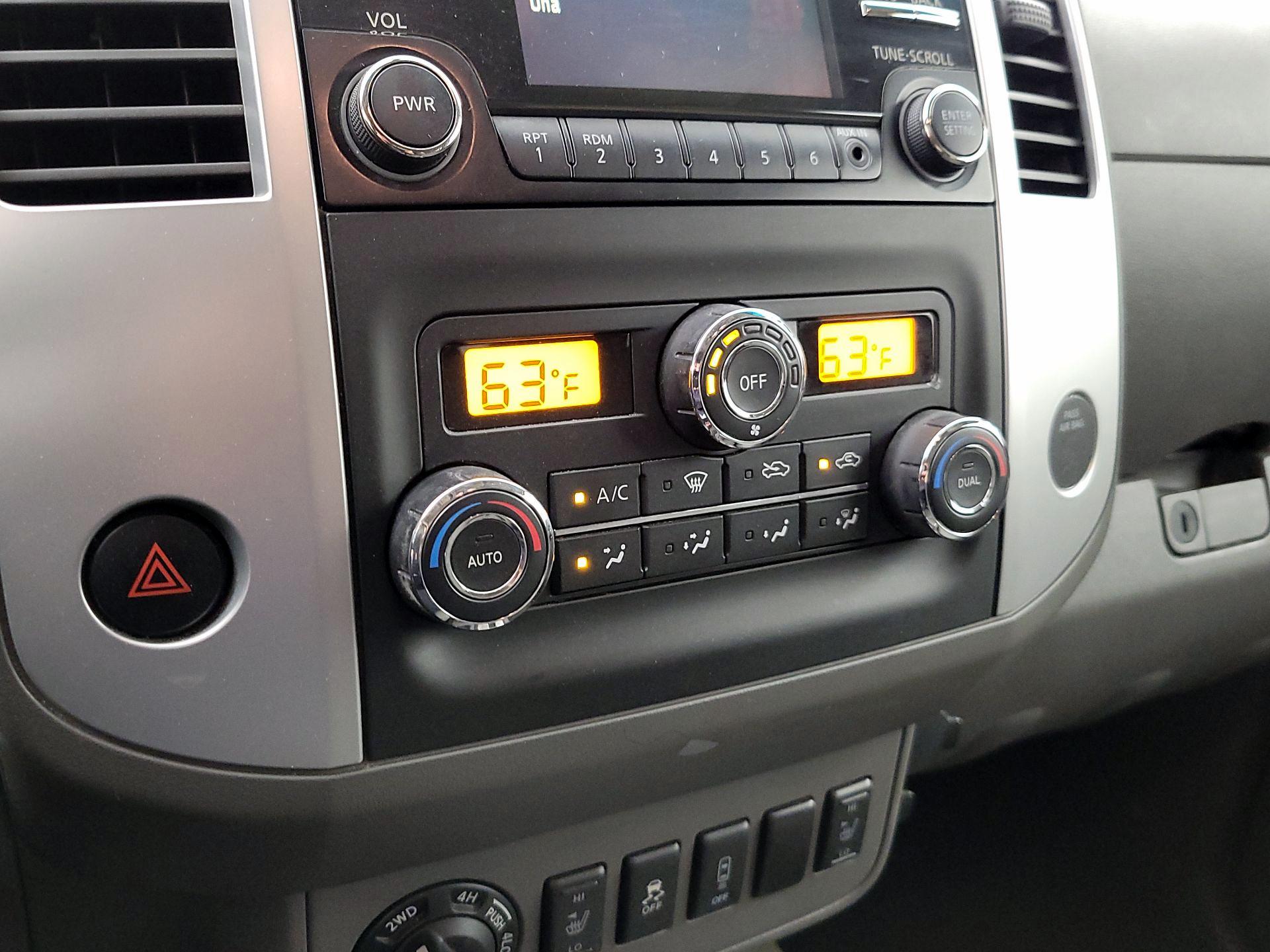 Thumbnail: 2014 Nissan Frontier - 16