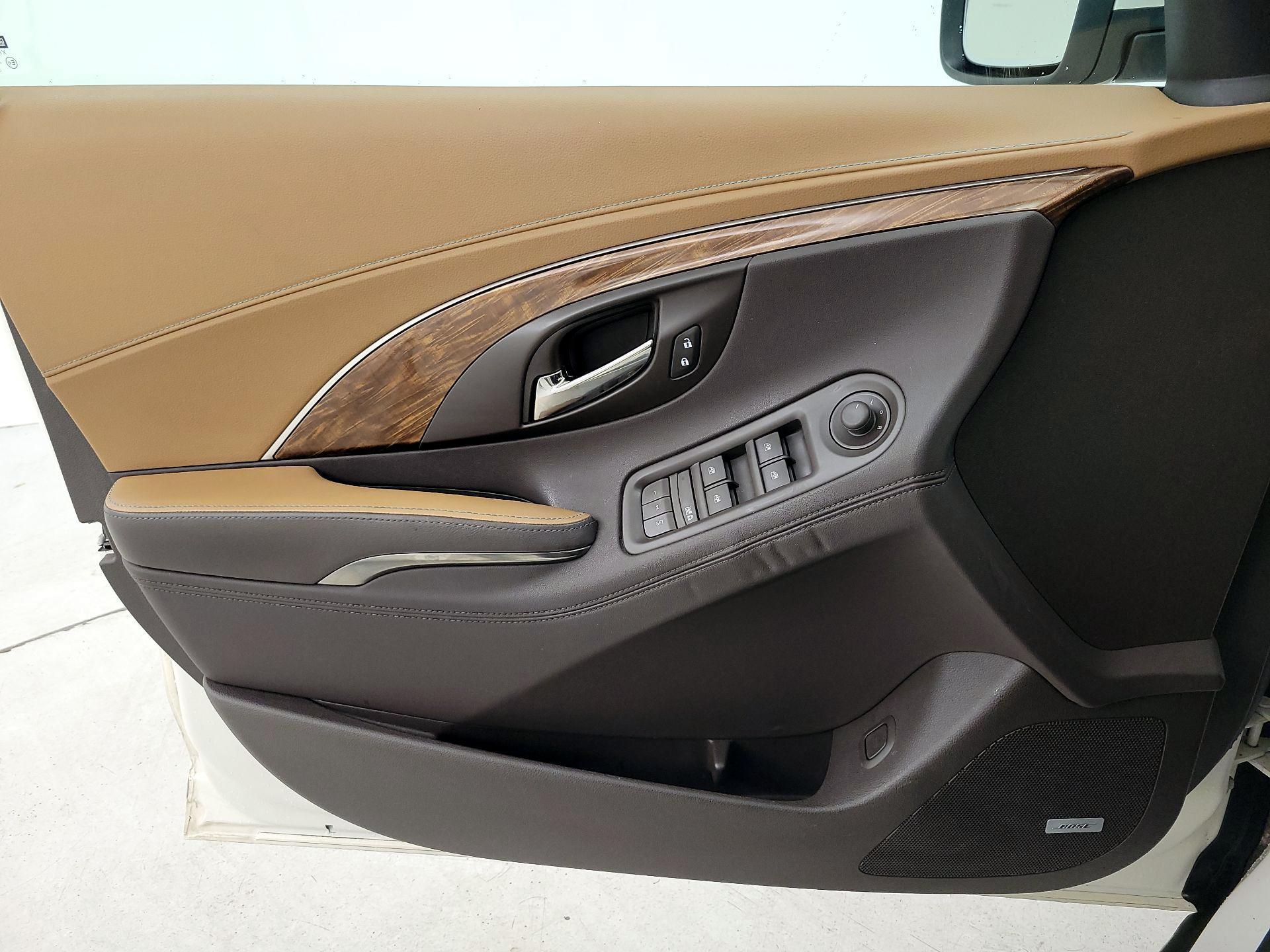 Thumbnail: 2014 Buick LaCrosse - 12