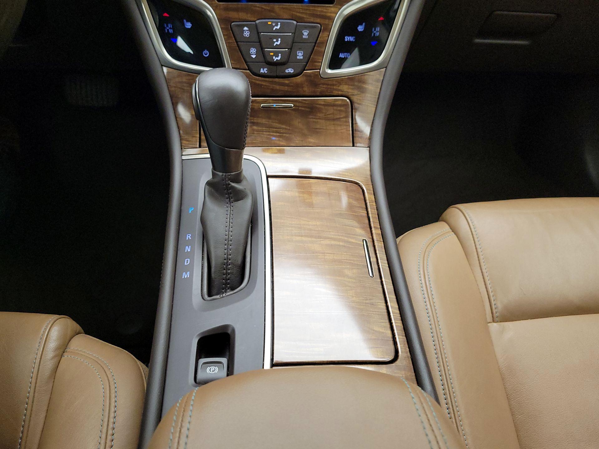 Thumbnail: 2014 Buick LaCrosse - 18