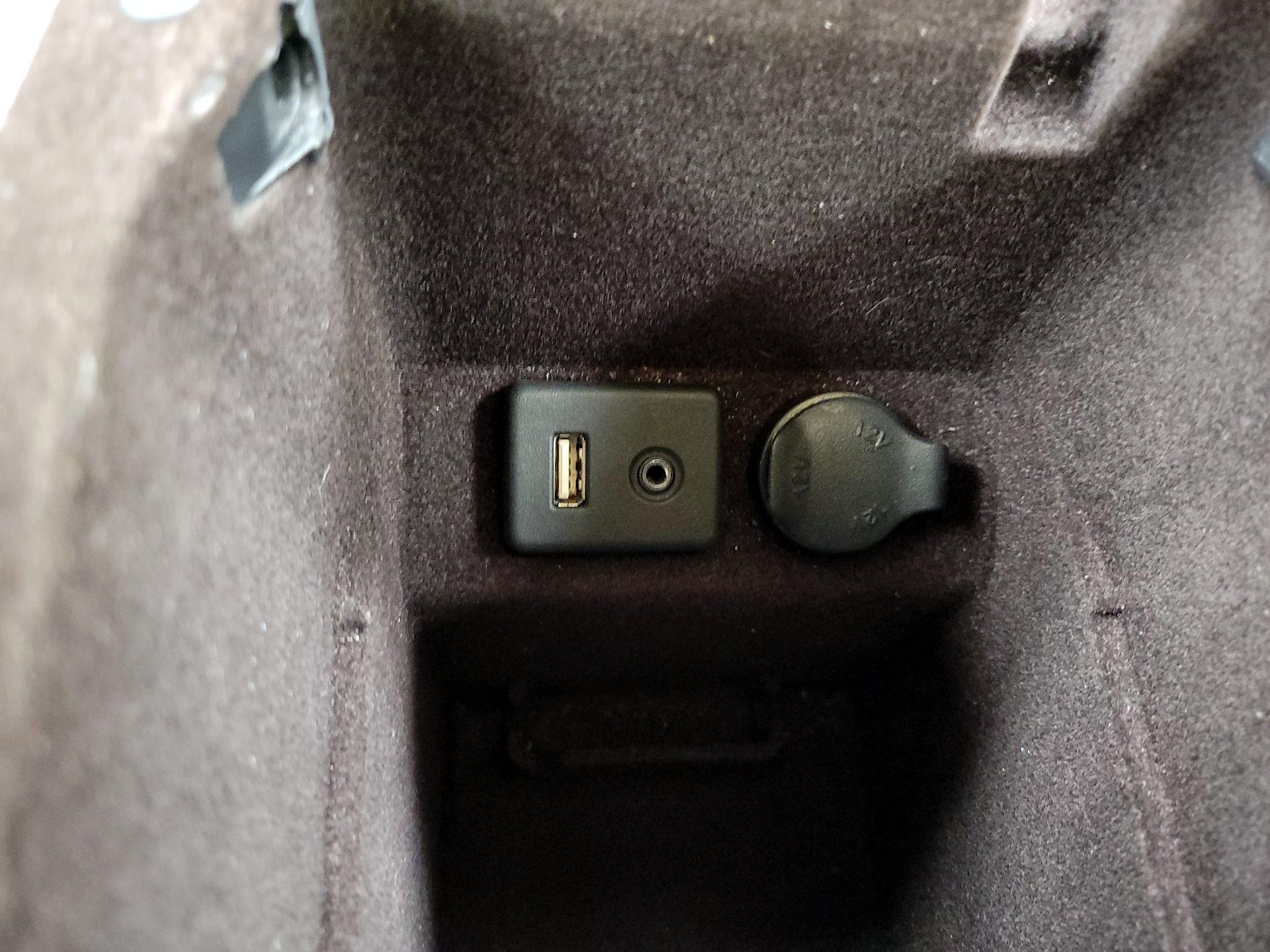 Thumbnail: 2014 Buick LaCrosse - 19