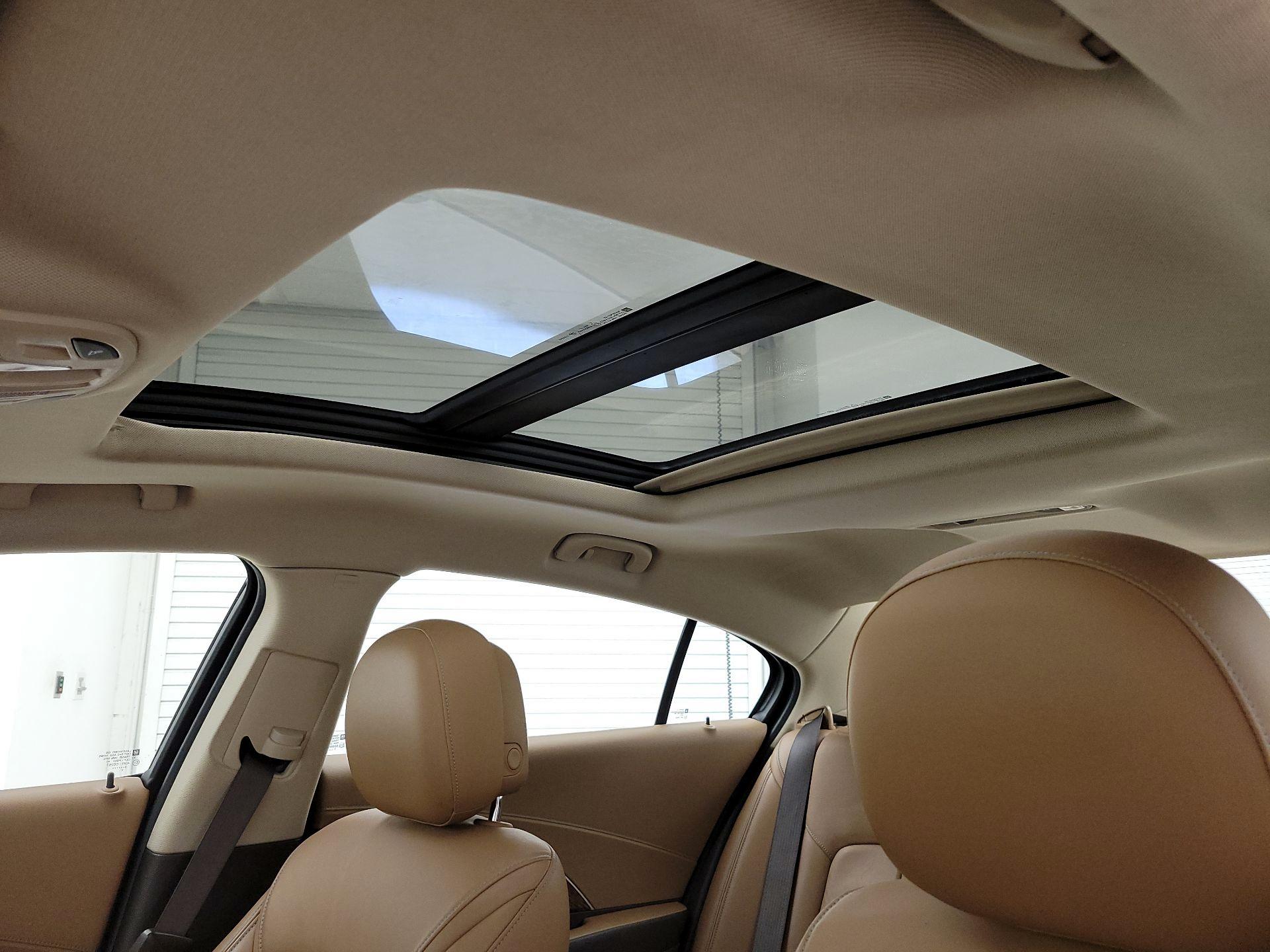 Thumbnail: 2014 Buick LaCrosse - 20