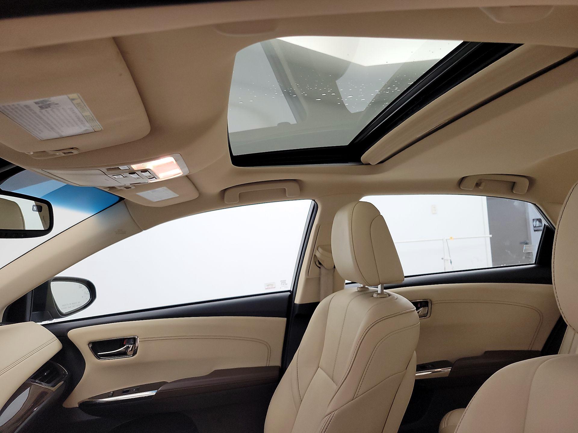 Thumbnail: 2015 Toyota Avalon - 20