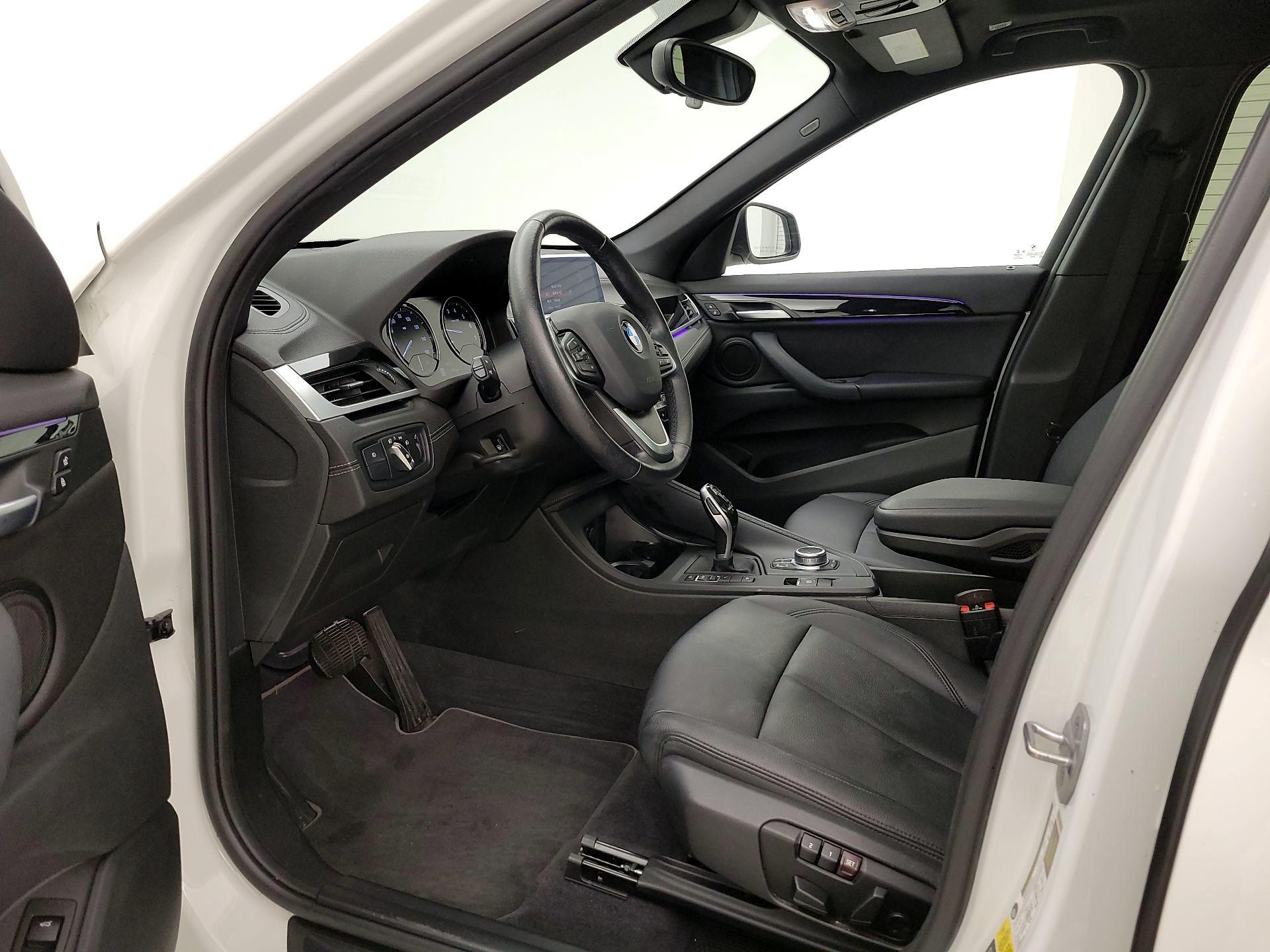 Thumbnail: 2020 BMW X1 - 11