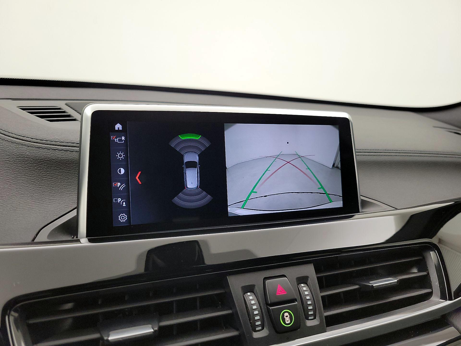 Thumbnail: 2020 BMW X1 - 15