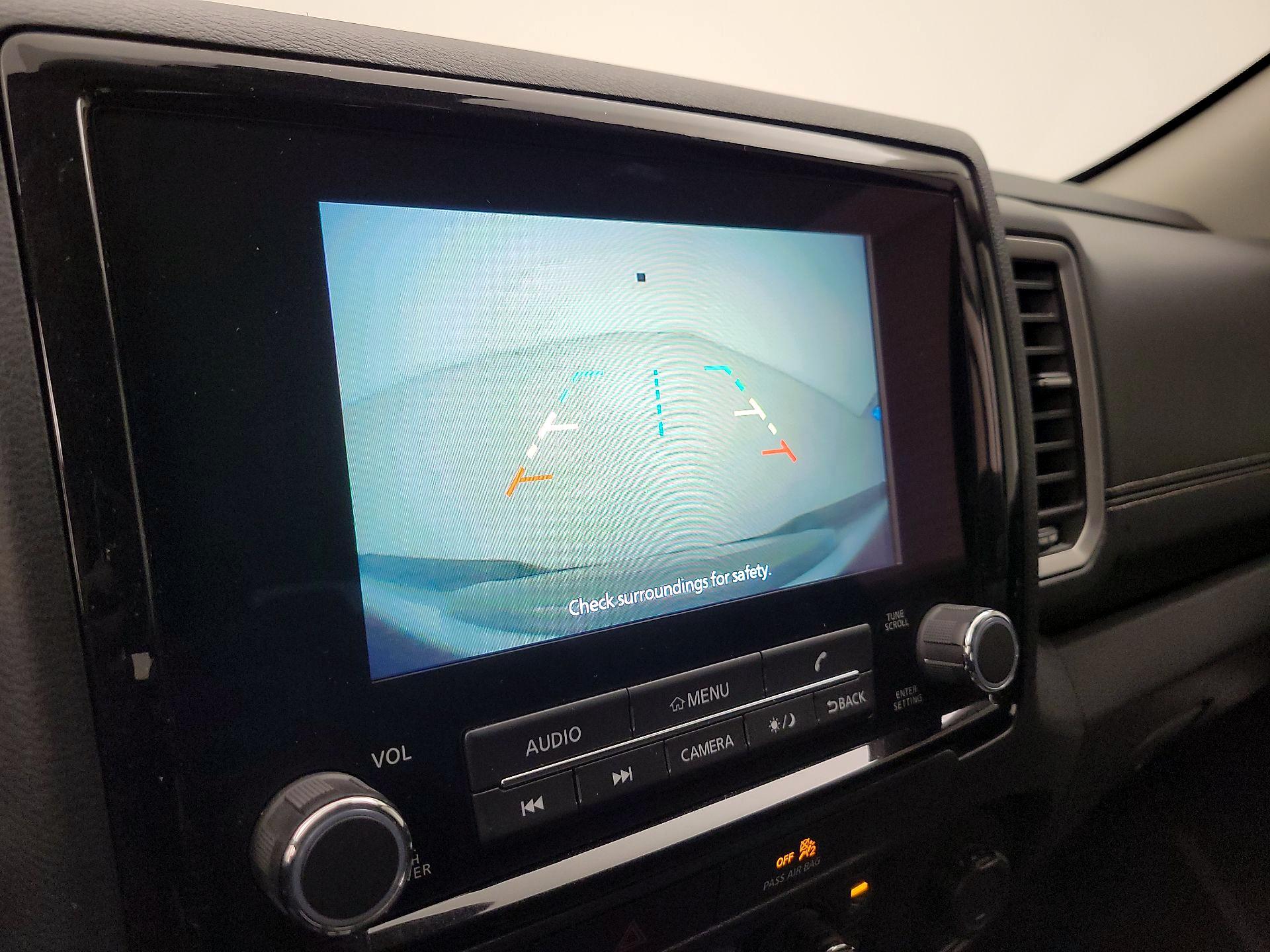 Thumbnail: 2022 Nissan Frontier - 14