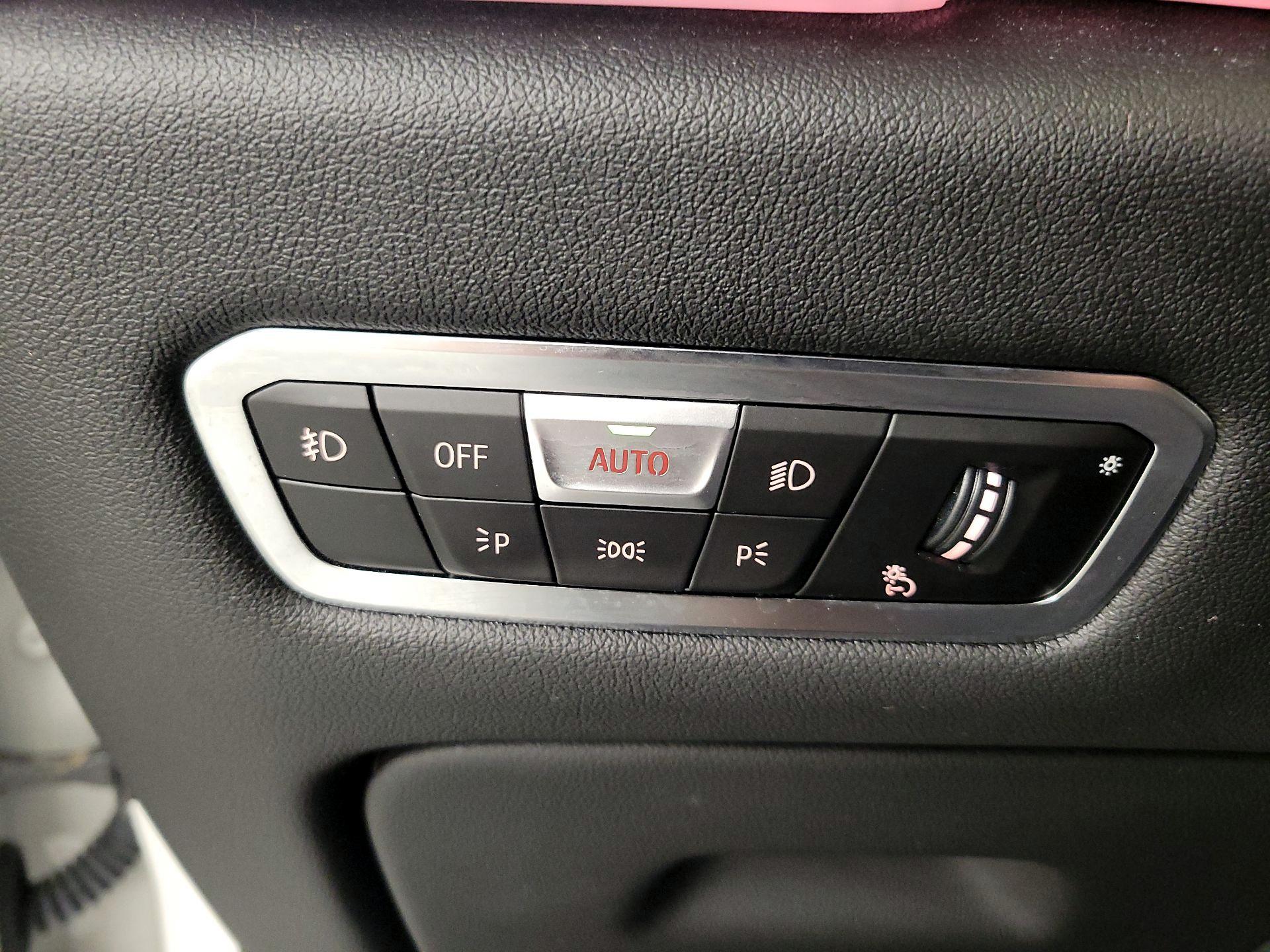 Thumbnail: 2020 BMW X5 - 13