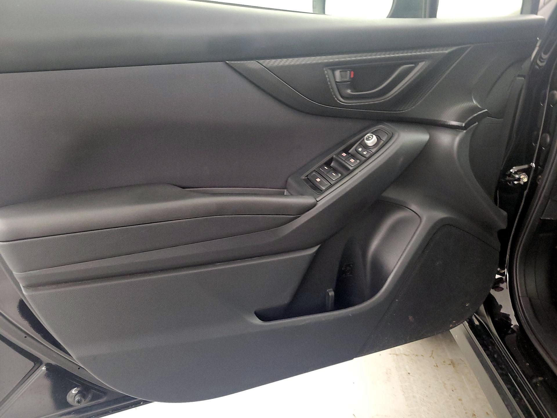 Thumbnail: 2022 Subaru Crosstrek - 12