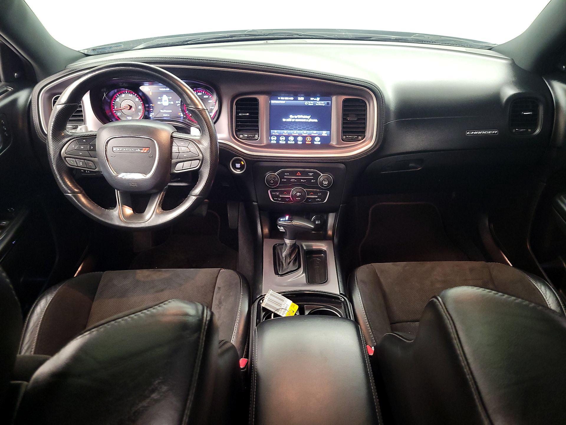 Thumbnail: 2022 Dodge Charger - 9