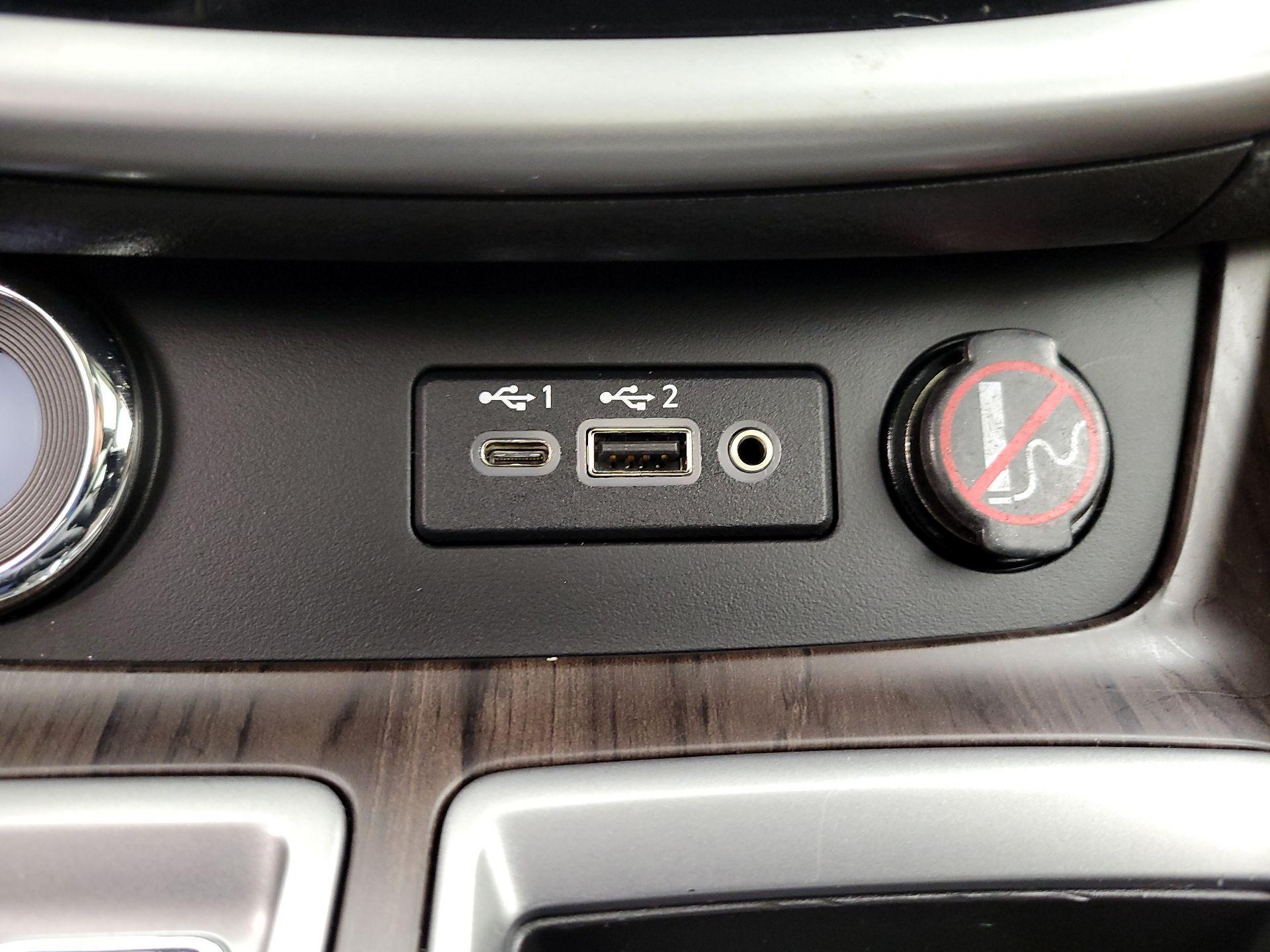 Thumbnail: 2020 Nissan Murano - 19