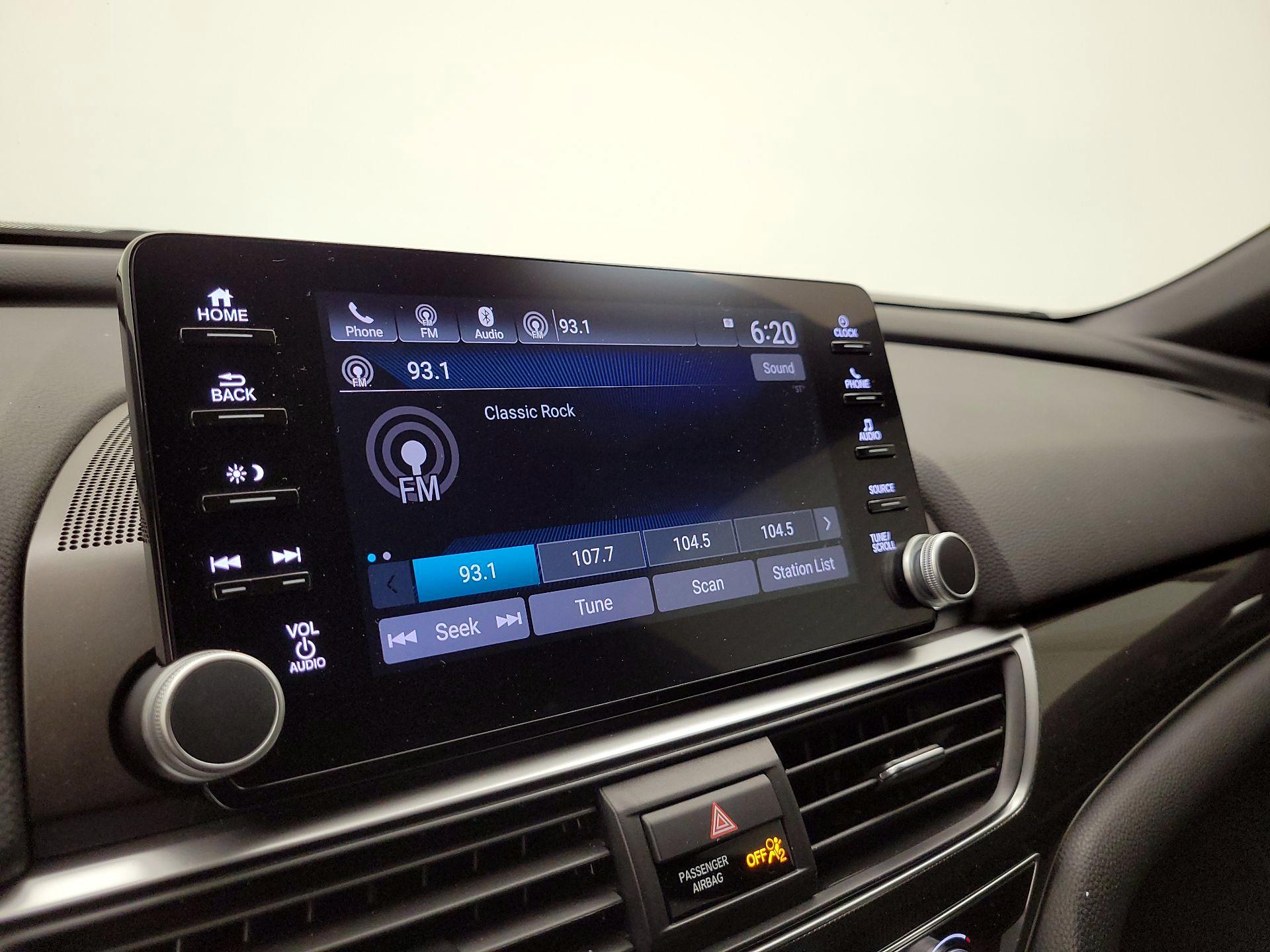 Thumbnail: 2018 Honda Accord - 15