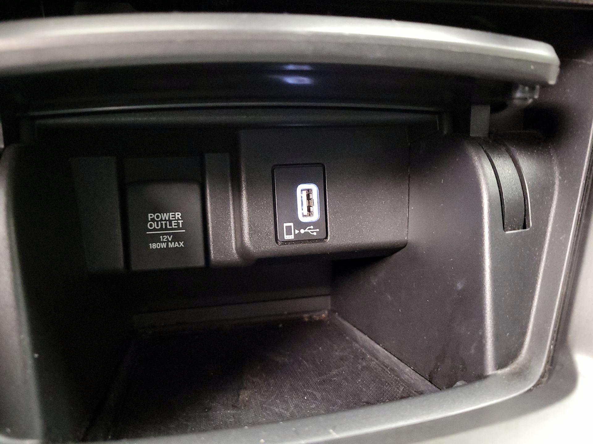 Thumbnail: 2018 Honda Accord - 18