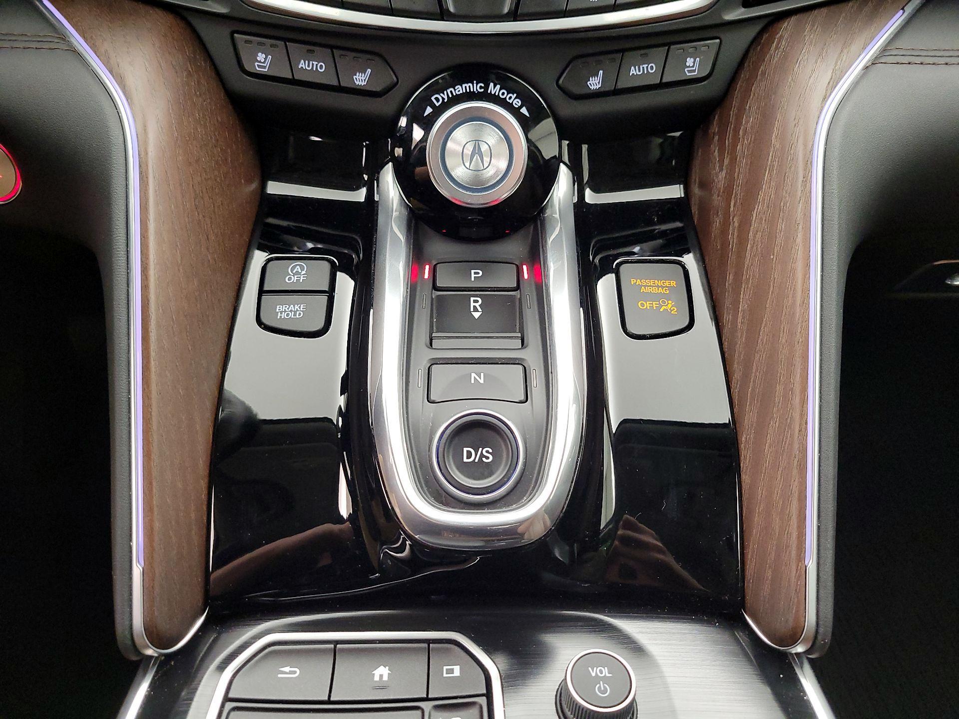 Thumbnail: 2021 Acura TLX - 18