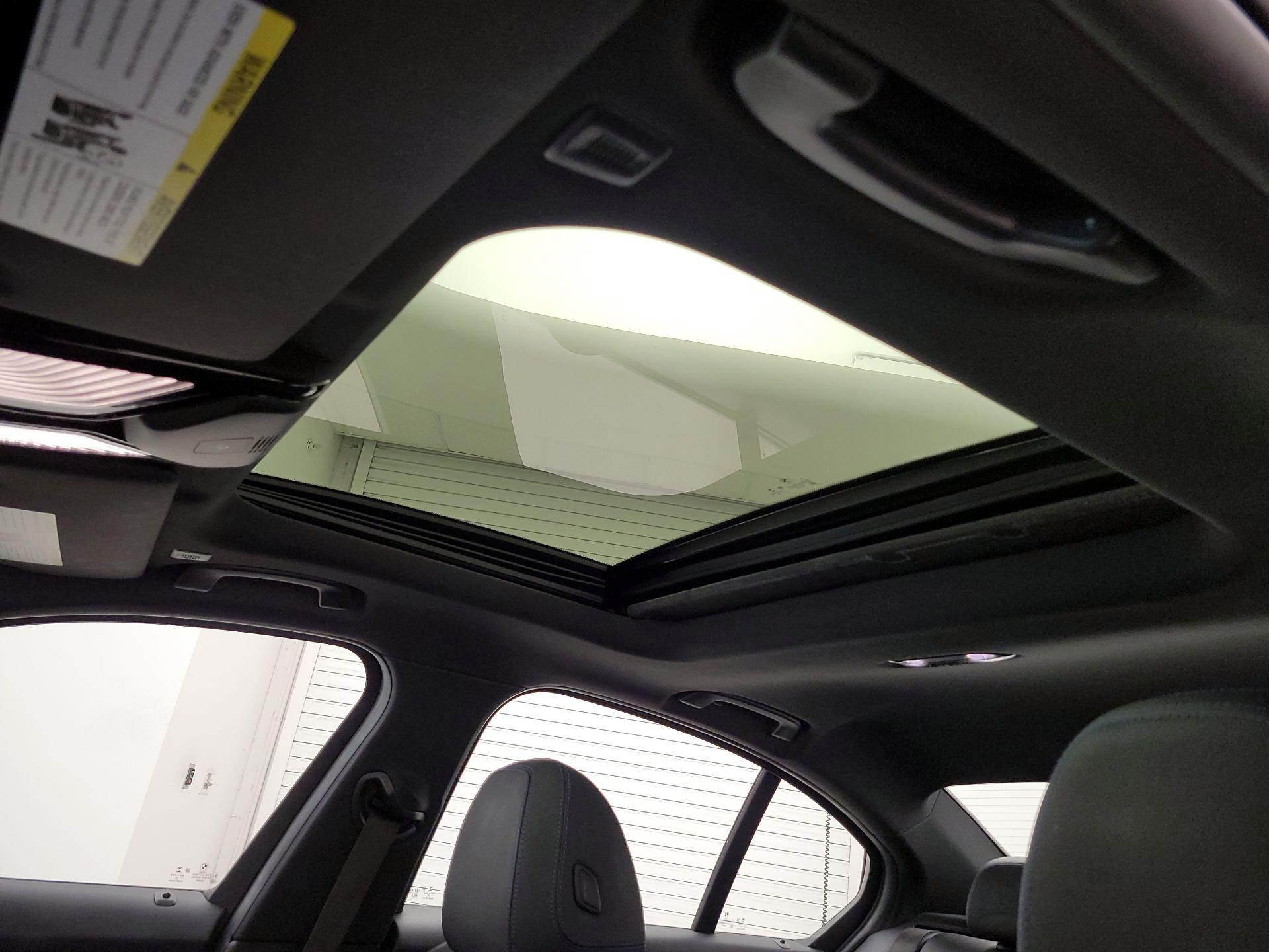 Thumbnail: 2020 BMW 3 Series - 20