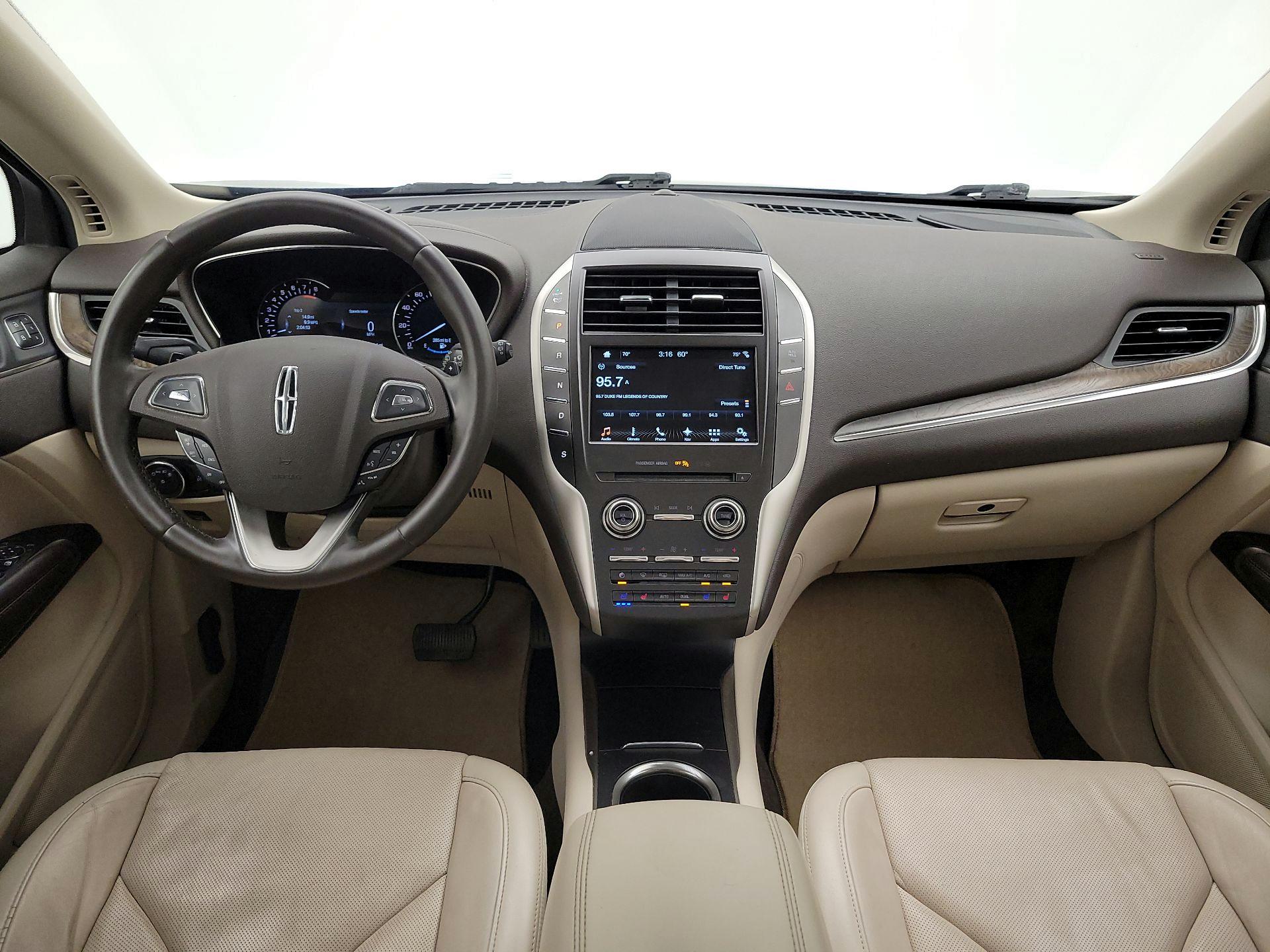 Thumbnail: 2017 Lincoln MKC - 9