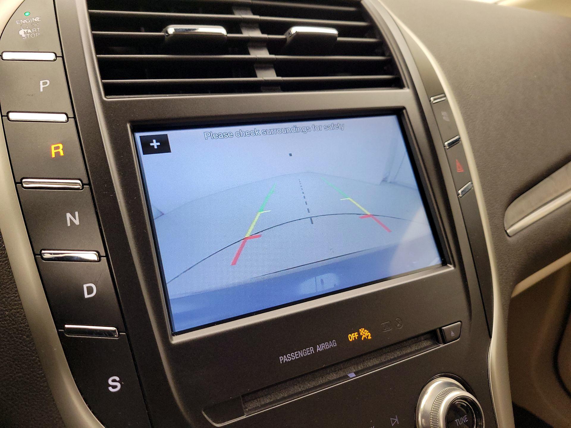 Thumbnail: 2017 Lincoln MKC - 15