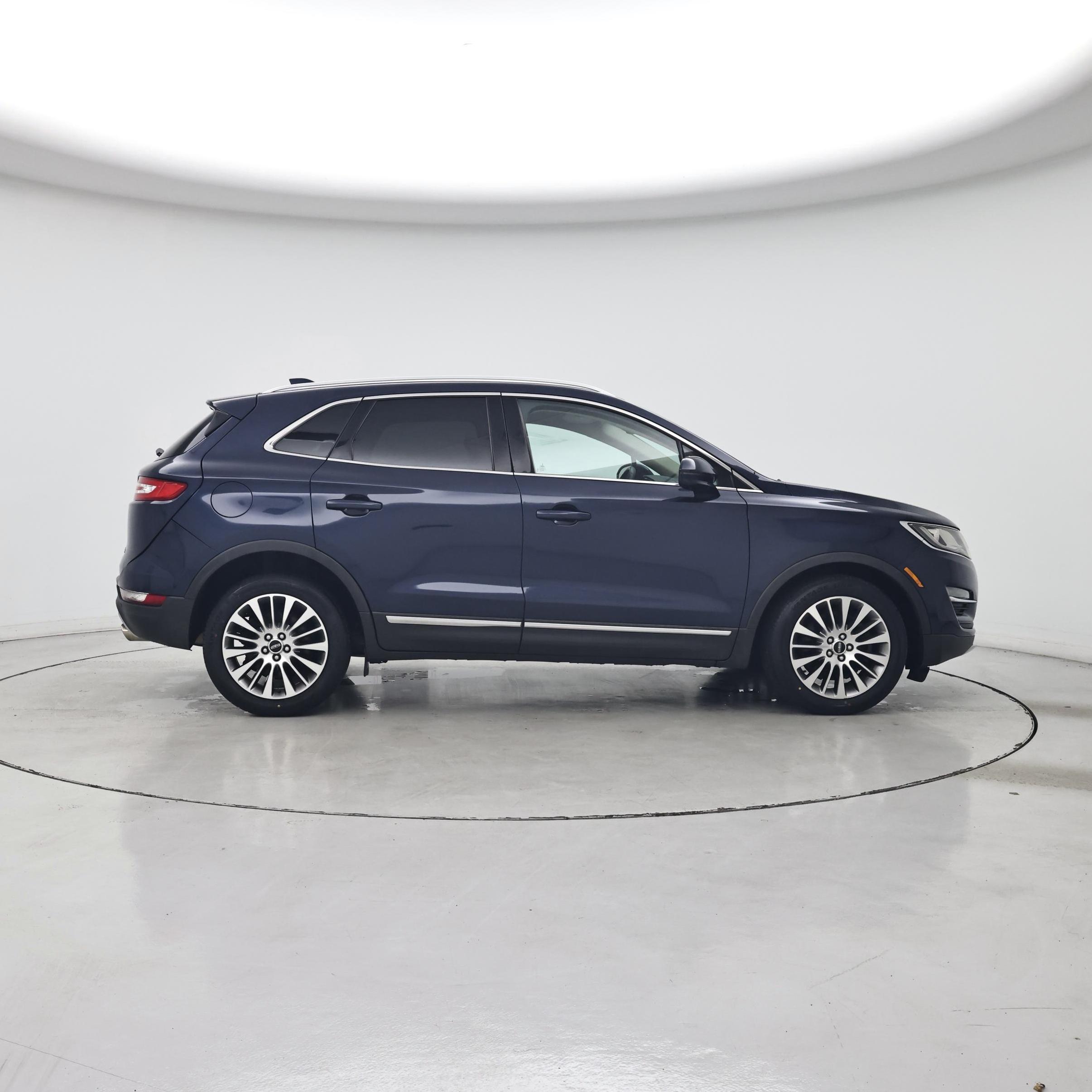Thumbnail: 2017 Lincoln MKC - 7