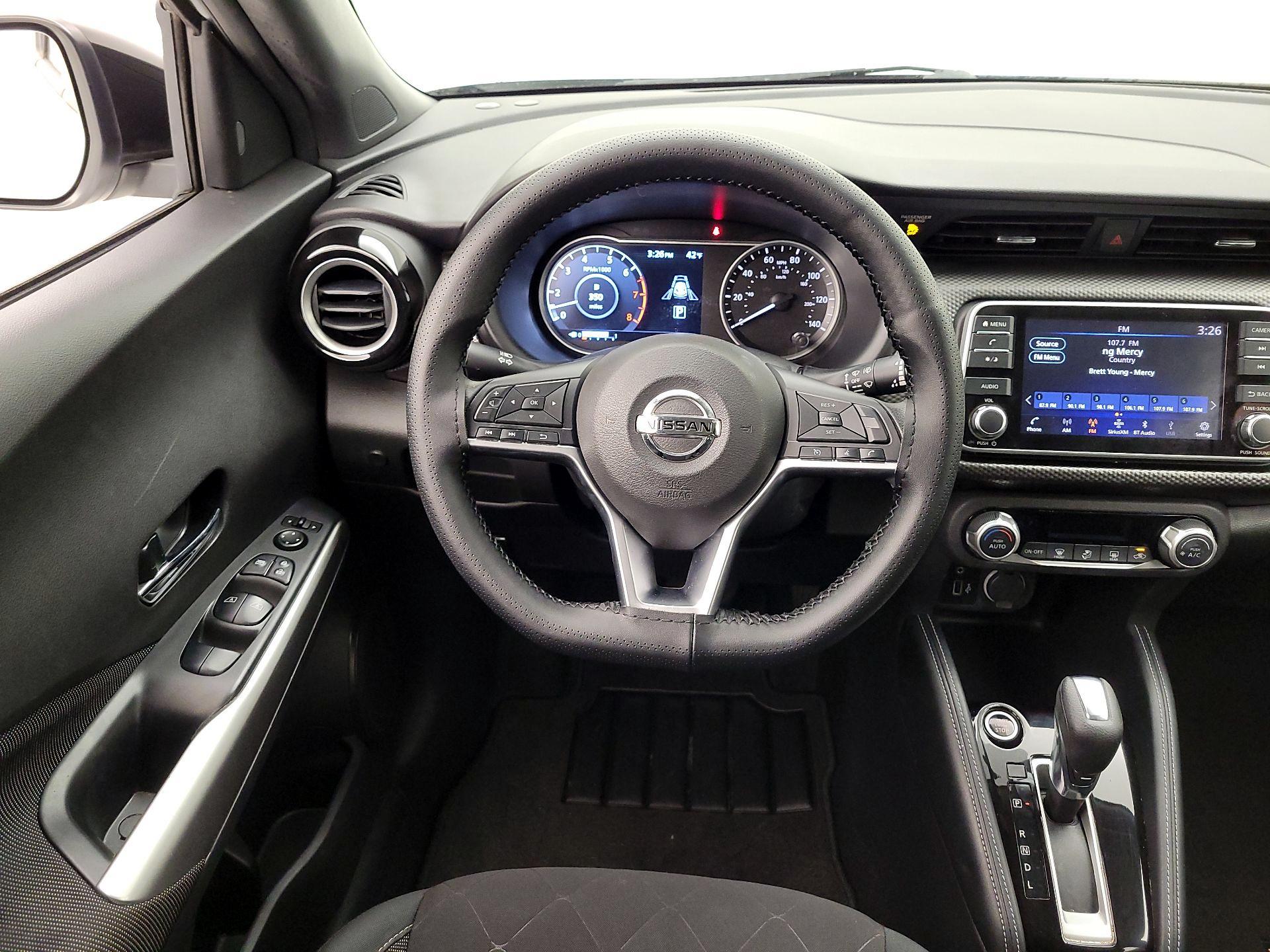 Thumbnail: 2020 Nissan Kicks - 10